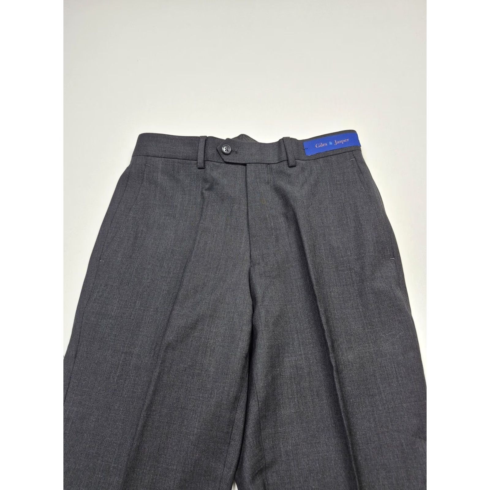 Vintage Giles & Jasper Dress Pants Mens 30x32 Gray Wool Stretch Flat Front NWT Modern Fit Straight Leg Button Closure Pockets Size US 30 / EU 46 - 2 Thumbnail