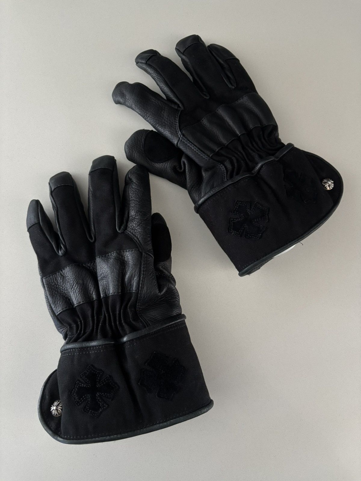 Chrome Hearts Chrome Hearts Plus Patch Leather Moto Gloves Size ONE SIZE - 1 Thumbnail