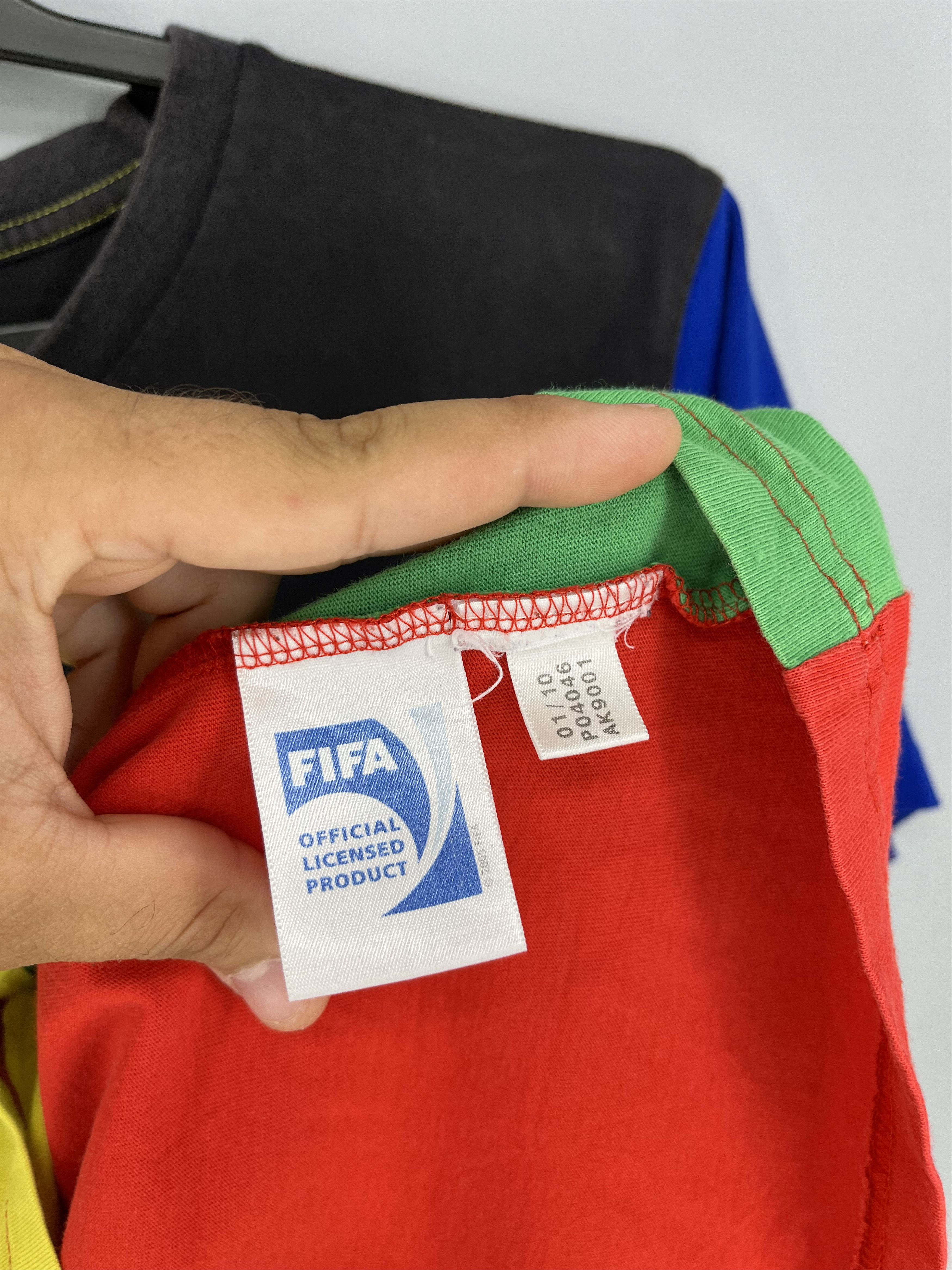 Vintage Vintage Y2K Adidas South Africa 2010 World Cup soccer Size US M / EU 48-50 / 2 - 8 Thumbnail