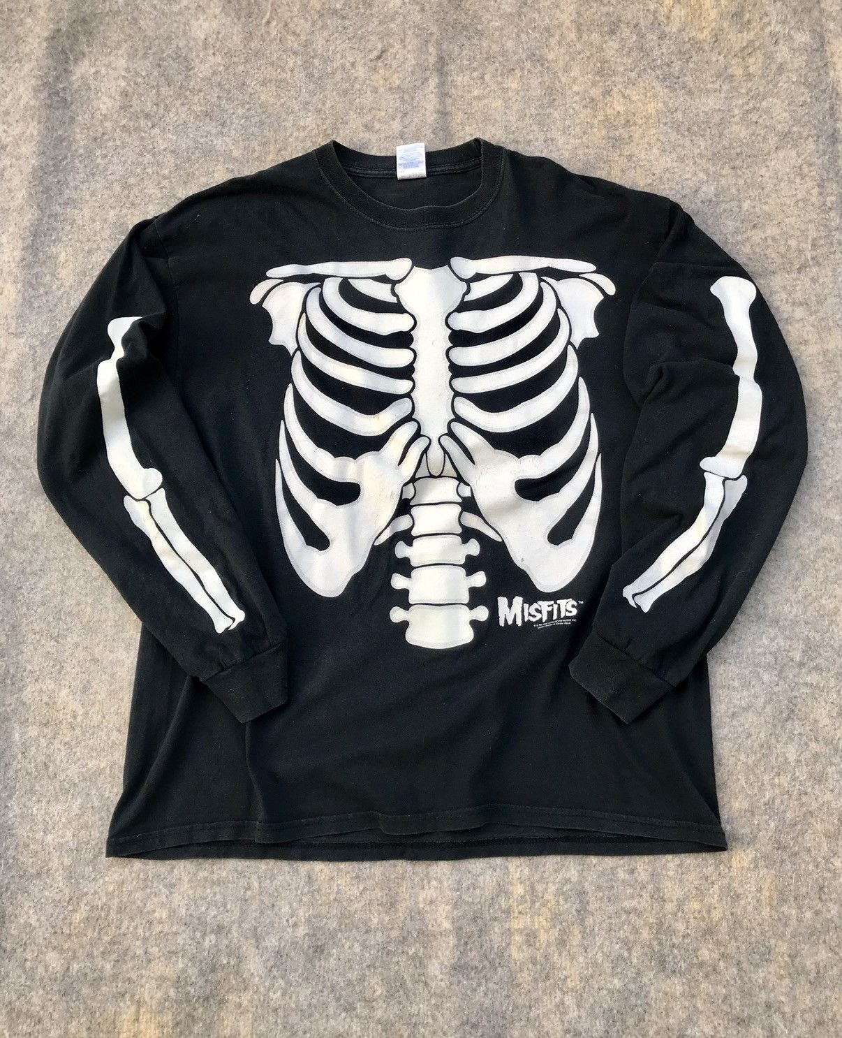 image of Band Tees x Misfits 1997 Misfits Bones Long Sleeve Shirt Skeleton in Black, Men's (Size XL)