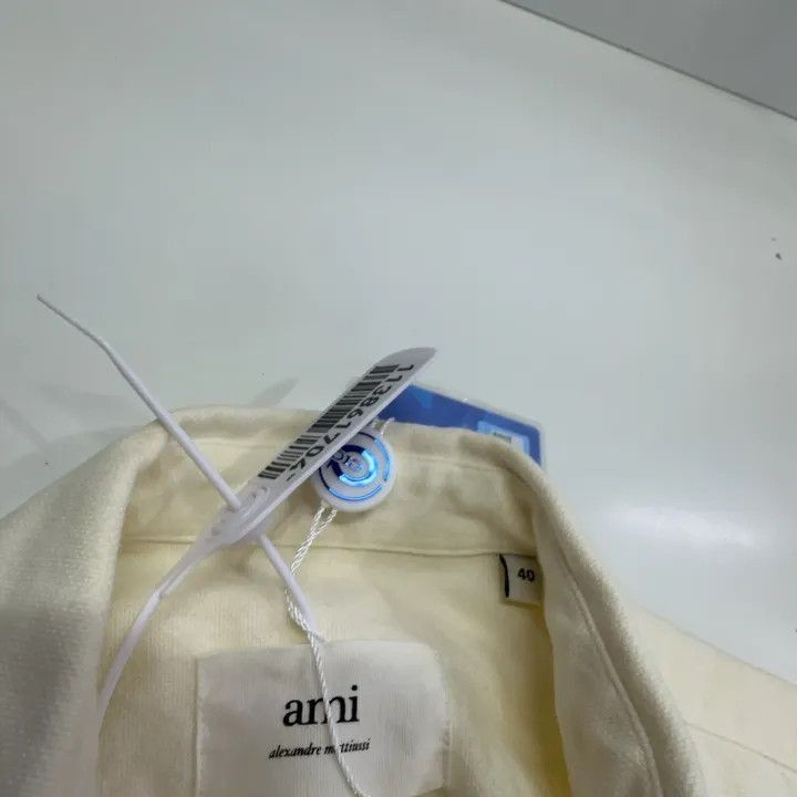 AMI AMI Classic Long Sleeve Shirt for Women -2507 Size L / US 10 / IT 46 - 1 Thumbnail