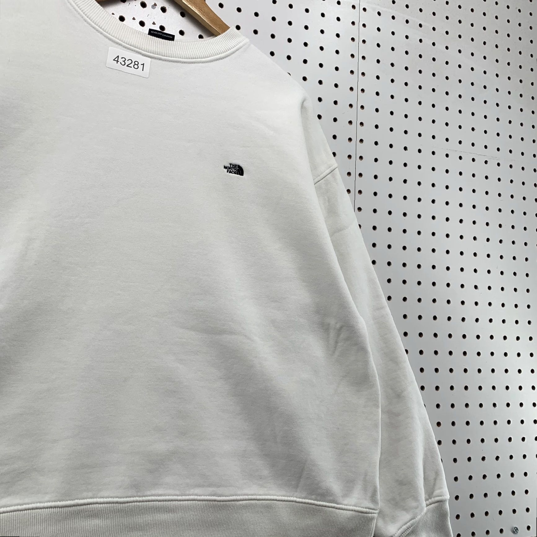 The North Face The North Face Crewneck Womens Large White Fleece Pullover Size L / US 10 / IT 46 - 3 Thumbnail