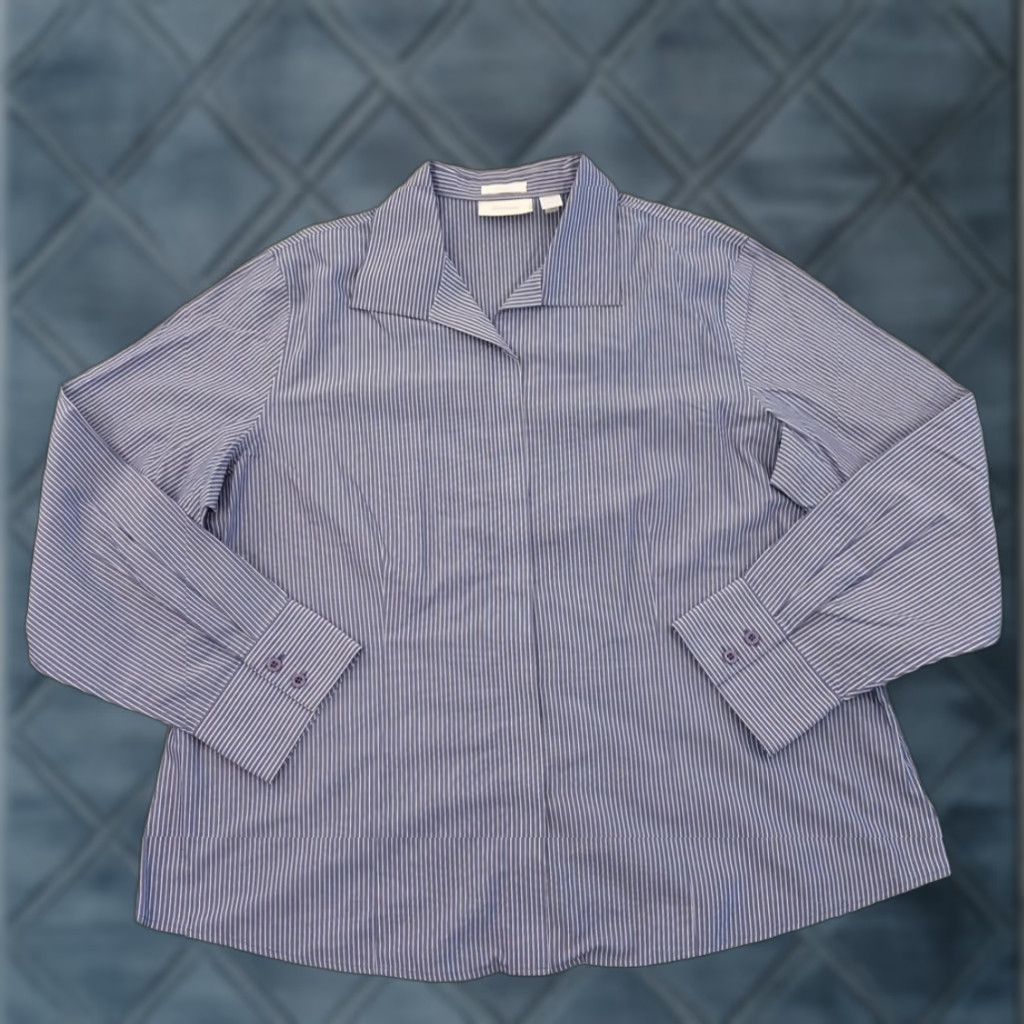 Vintage Chico's Shirt Womens Button-Up Shirt Blue Striped Long Sleeve Cotton Size 3 Womens Mens? Size XS / US 0-2 / IT 36-38 - 1 Thumbnail
