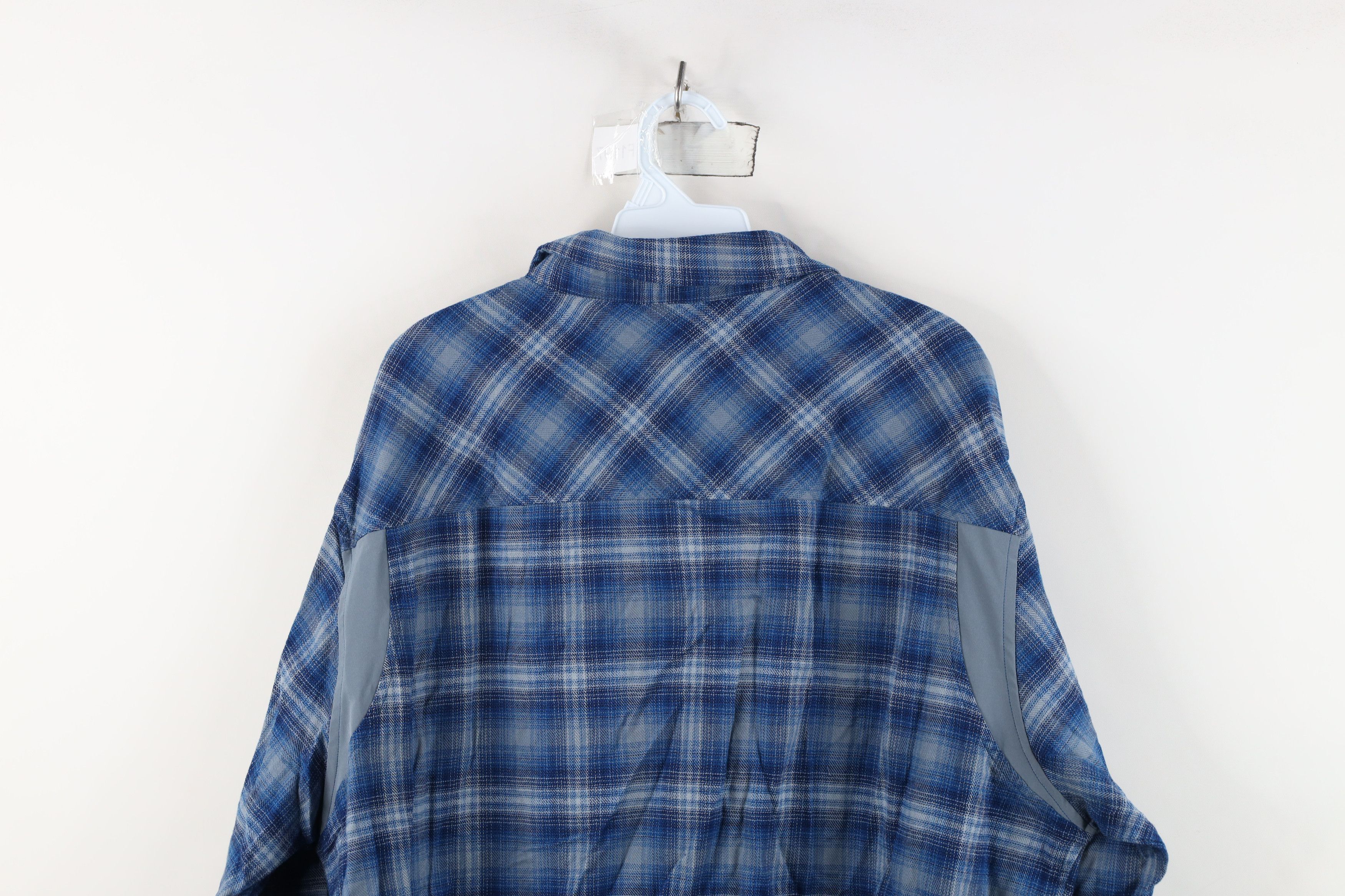 Under Armour Under Armour Flannel Collared Button Shirt Blue Plaid Size US XXL / EU 58 / 5 - 14 Thumbnail