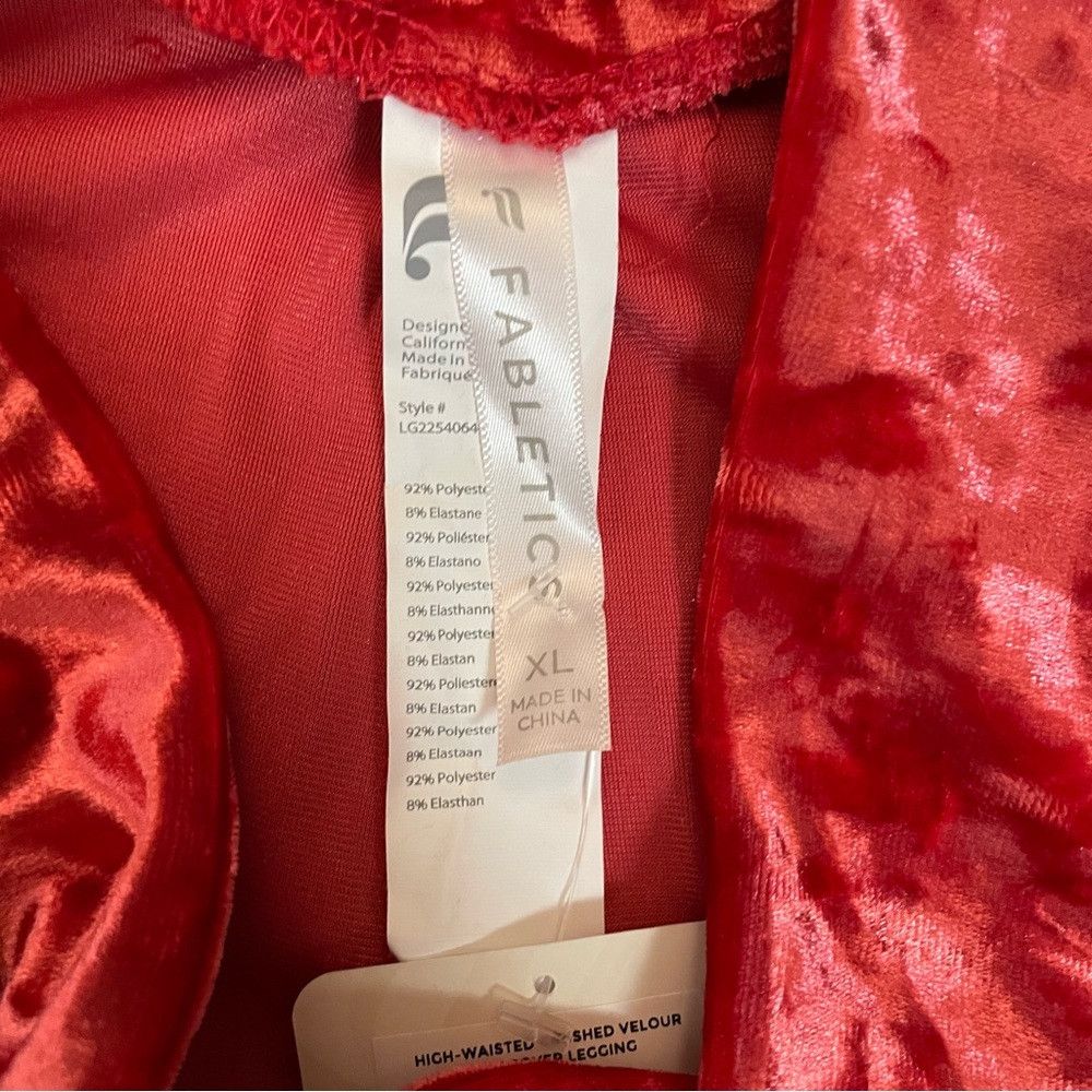 Fabletics NWT New $75 Fabletics Red Crushed Velour Crossover Legging Size 36" / US 14 / IT 50 - 7 Thumbnail