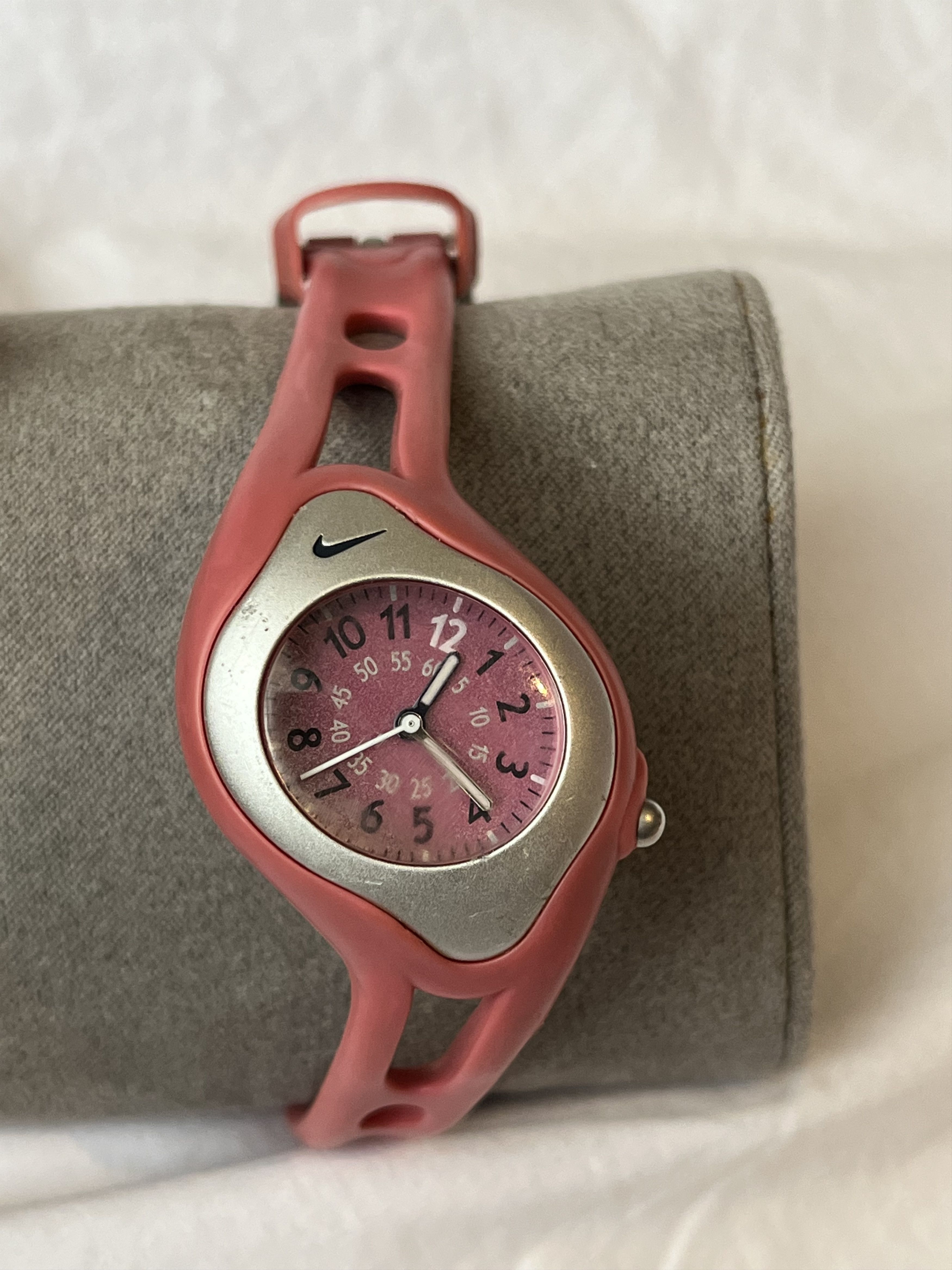 Factory NWOT Vintage Pink Nike Sports Watch