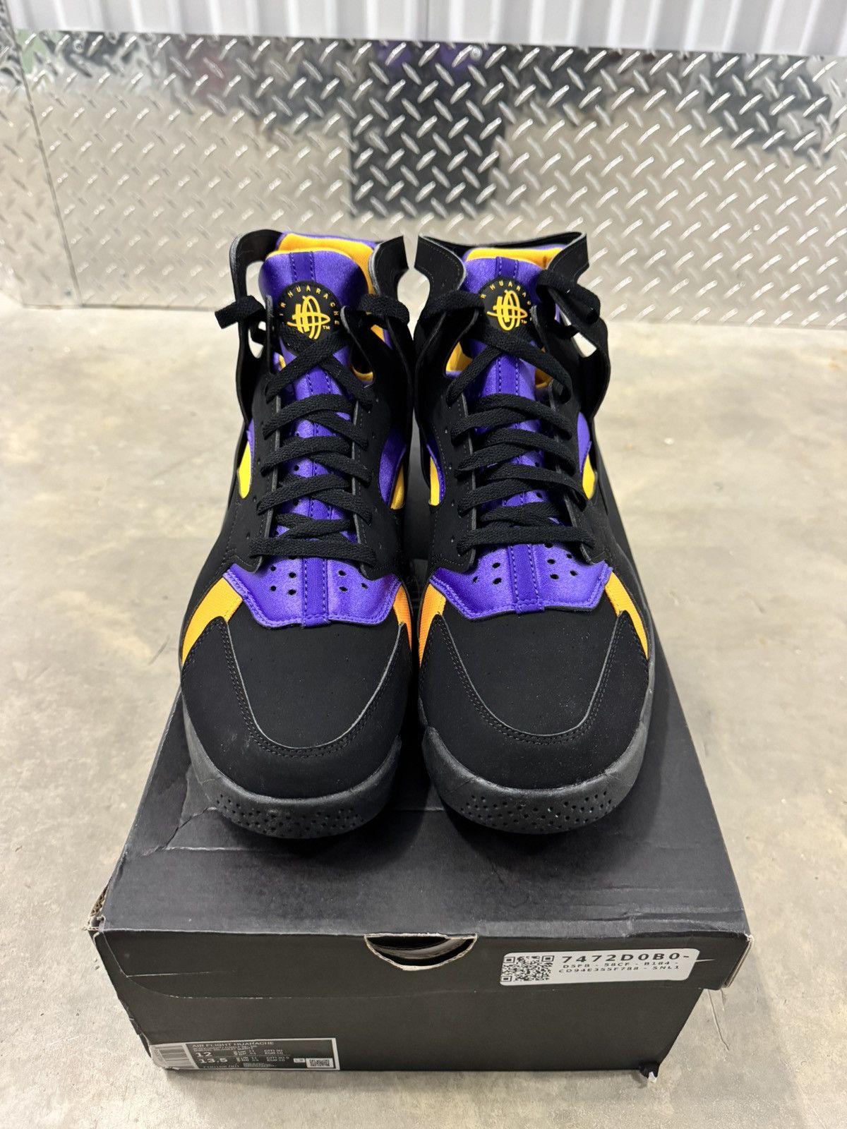 Nike Nike Air Flight Huarache Lakers Away Size 12 Size US 12 / EU 45 - 4 Thumbnail