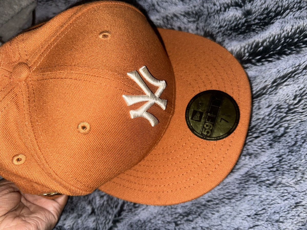 New Era Word series yankee hat Size 46 - 2 Thumbnail