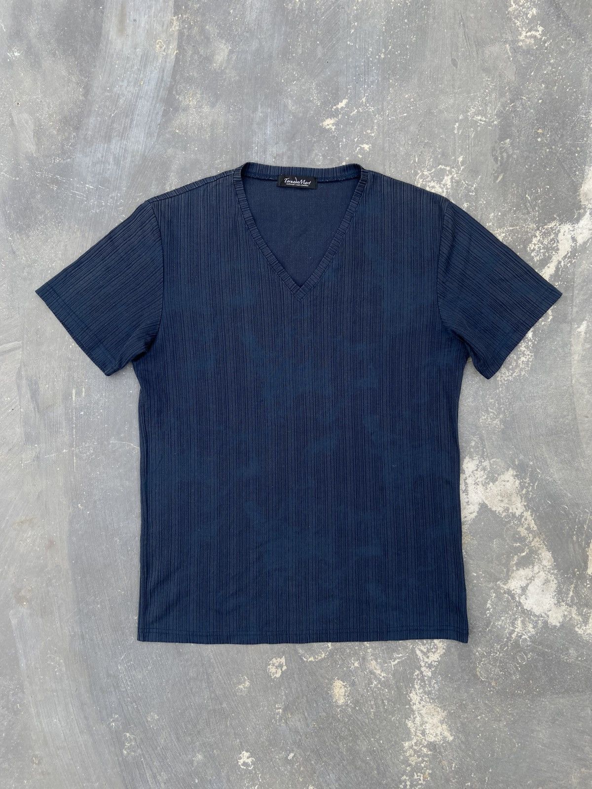 If Six Was Nine × Le Grande Bleu (L.G.B.) × Tornado Mart Tornado Mart V Neck Tee Size US M / EU 48-50 / 2 - 1 Thumbnail
