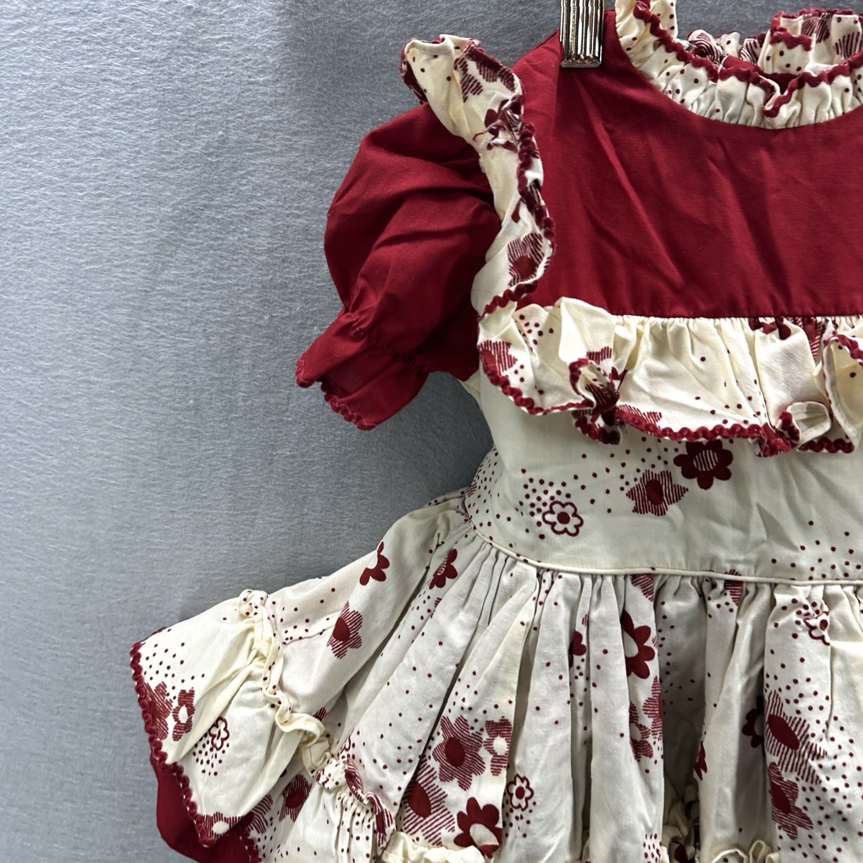 Vintage VINTAGE Martha's Miniatures Dress Shirt Girls 3-4T Red 1980s Cottagecore Pageant Twirl Miniatures Size ONE SIZE - 4 Thumbnail