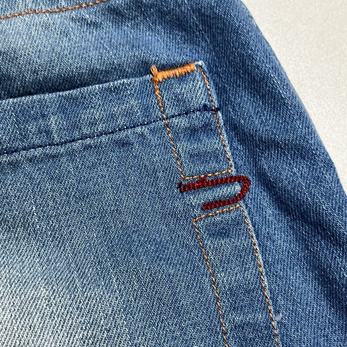 Designer × Diesel Y2k Diesel Washed Jeans Size US 33 - 15 Thumbnail