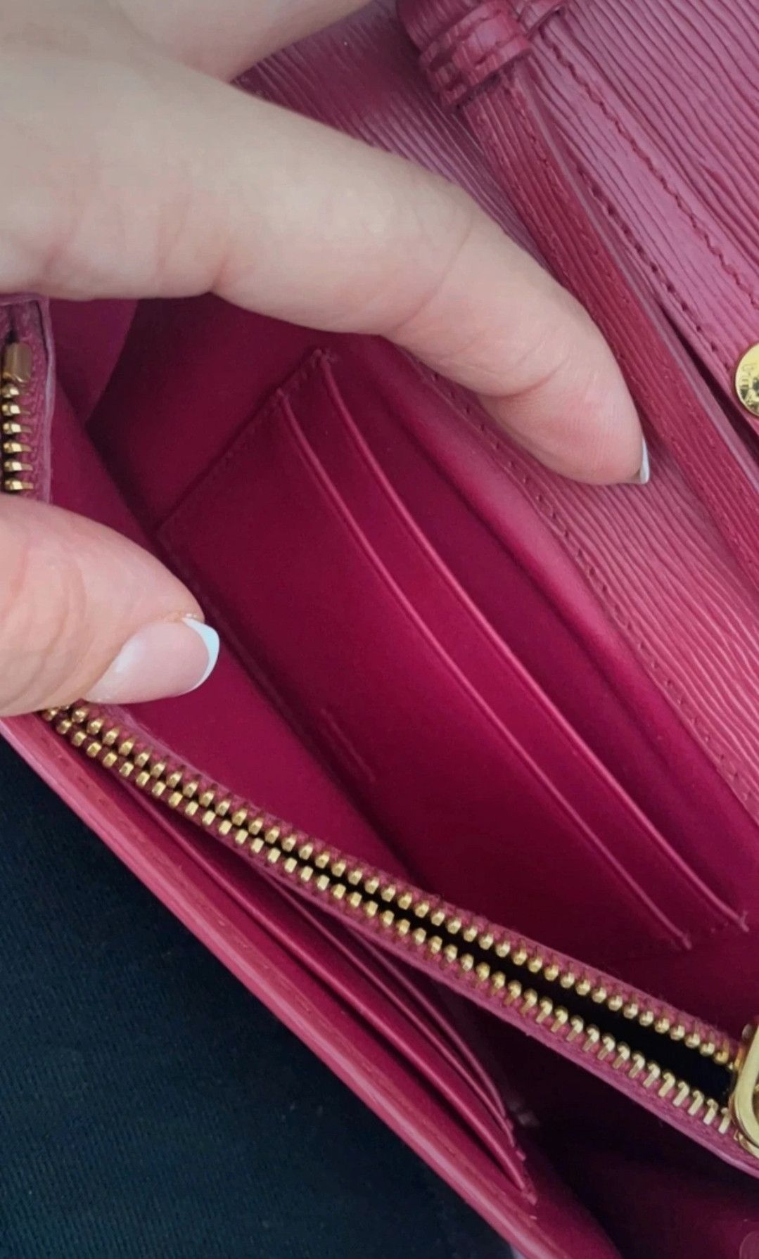 Prada Prada shoulder bag in burgundy-red leather. Size ONE SIZE - 10 Thumbnail