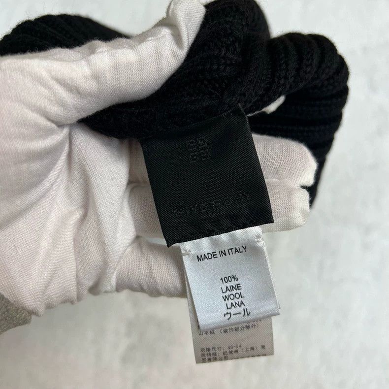 Givenchy Givenchy New Black Beanie 2506-Nextarrow Size ONE SIZE - 4 Thumbnail
