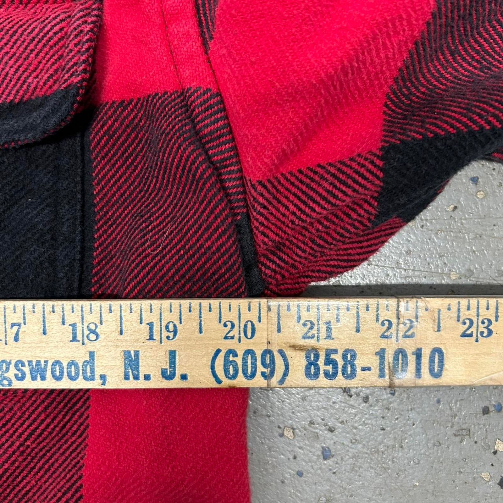Other Red and black St. Johns bay plaid button-up shirt Size US M / EU 48-50 / 2 - 4 Thumbnail