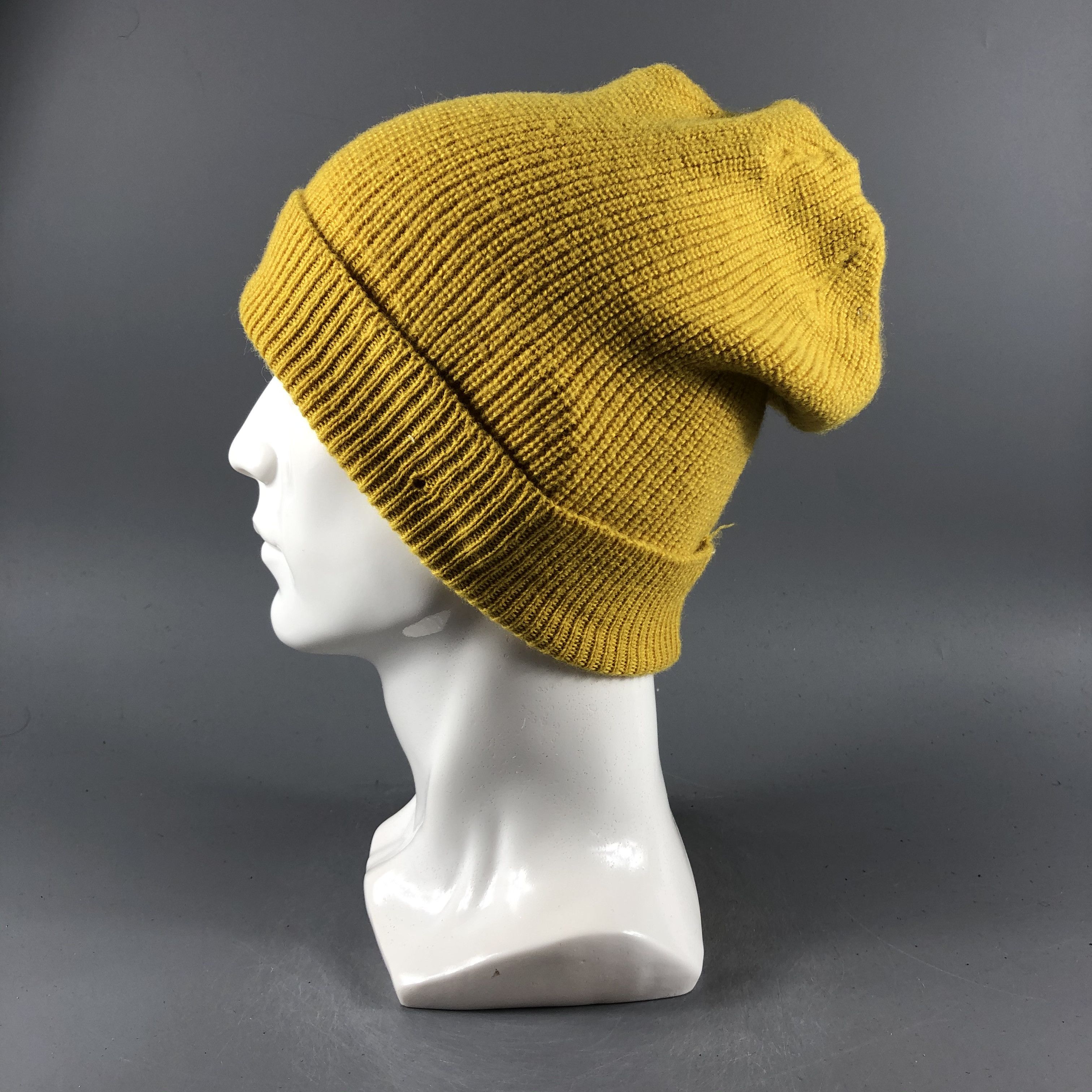 Japanese Brand × Vintage Unknown Yellow Minimalist Beanie Snow Hat Snow Cap -D764 Size ONE SIZE - 1 Thumbnail