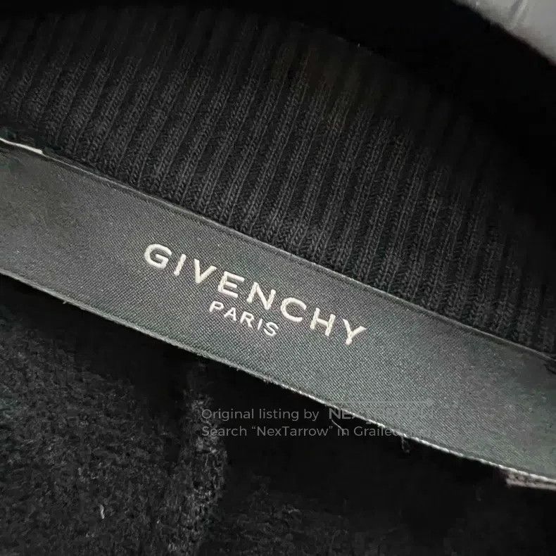 Givenchy Givenchy Black star pattern leather sweater Size US S / EU 44-46 / 1 - 3 Thumbnail