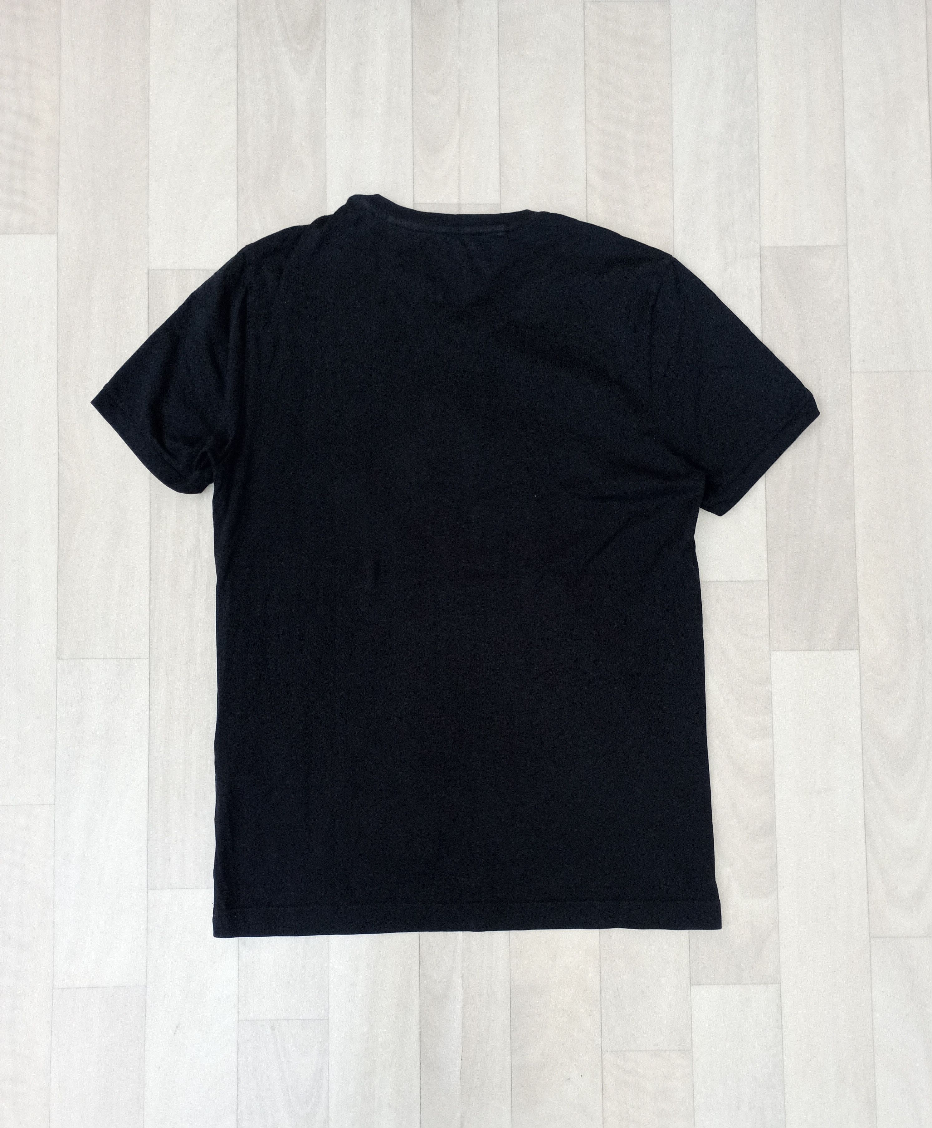 T shirt fendi karl lagerfeld store