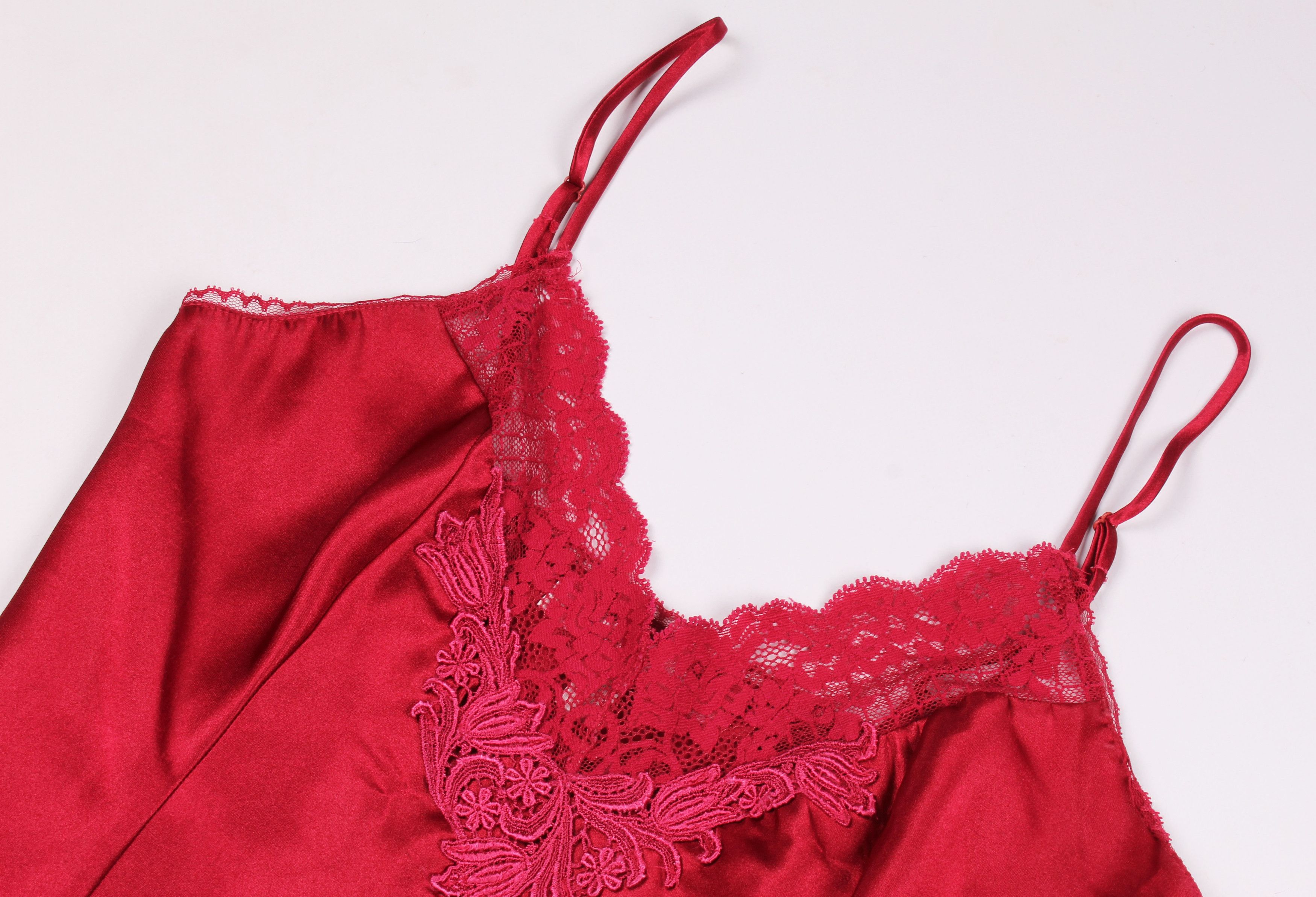 Victoria's Secret Victoria's Secret Vintage Stunning Cami Lace Top Size S / US 4 / IT 40 - 4 Thumbnail