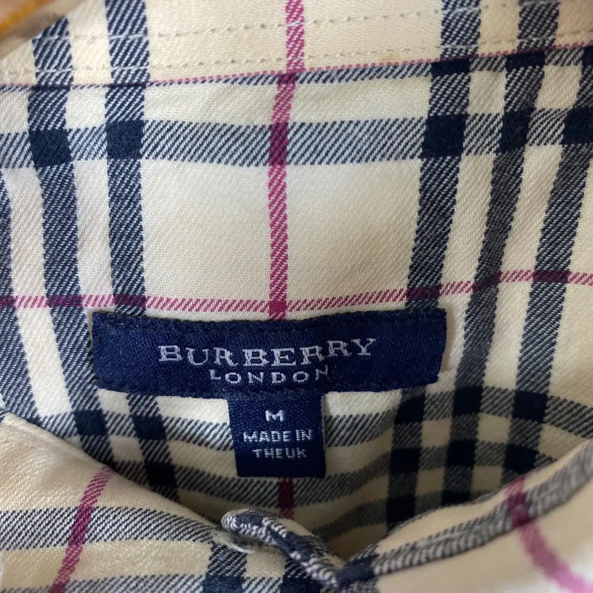 Burberry BURBERRY LONDON Nova Check Small Embroidery Logo Button Up Size US M / EU 48-50 / 2 - 6 Thumbnail