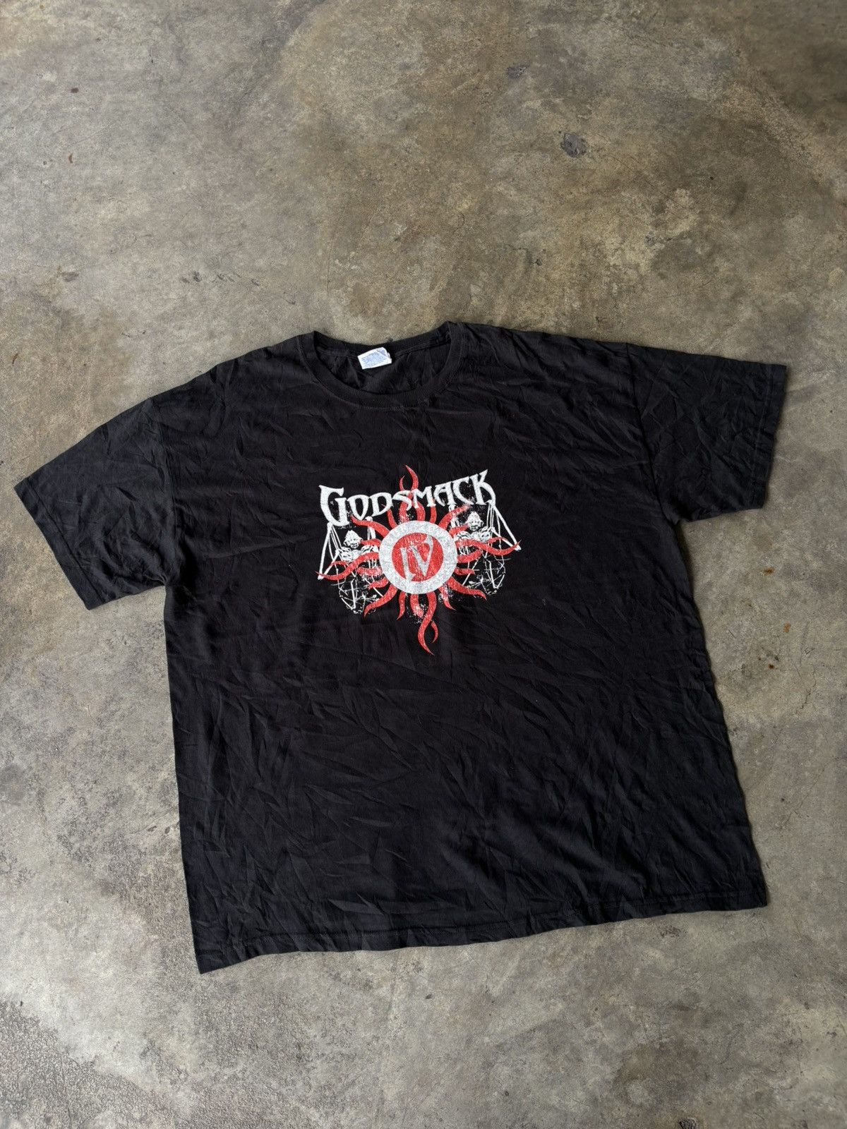 Band Tees Godsmack X-Mas Khaos 06’ Size US XL / EU 56 / 4 - 1 Thumbnail