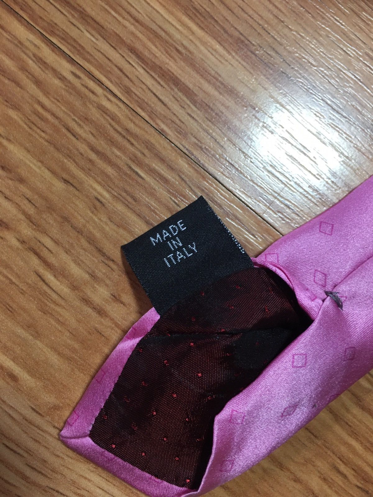 Versace GIANNI VERSACE Dark Pink Medusa Silk Mens Italy Tie Vintage Size ONE SIZE - 8 Thumbnail