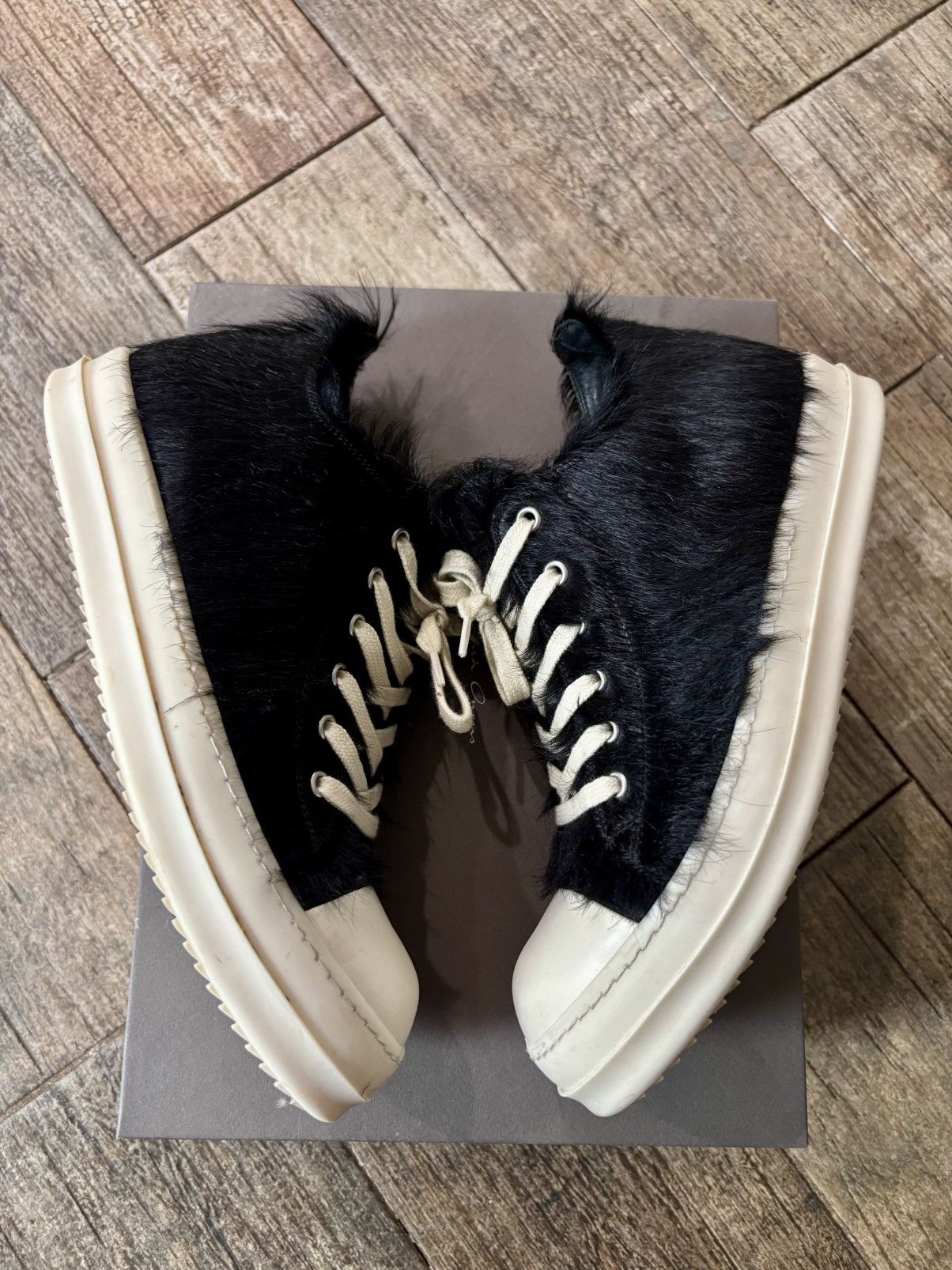 Rick Owens Black Pony Hair Low Ramones Size US 8.5 / EU 41-42 - 2 Thumbnail