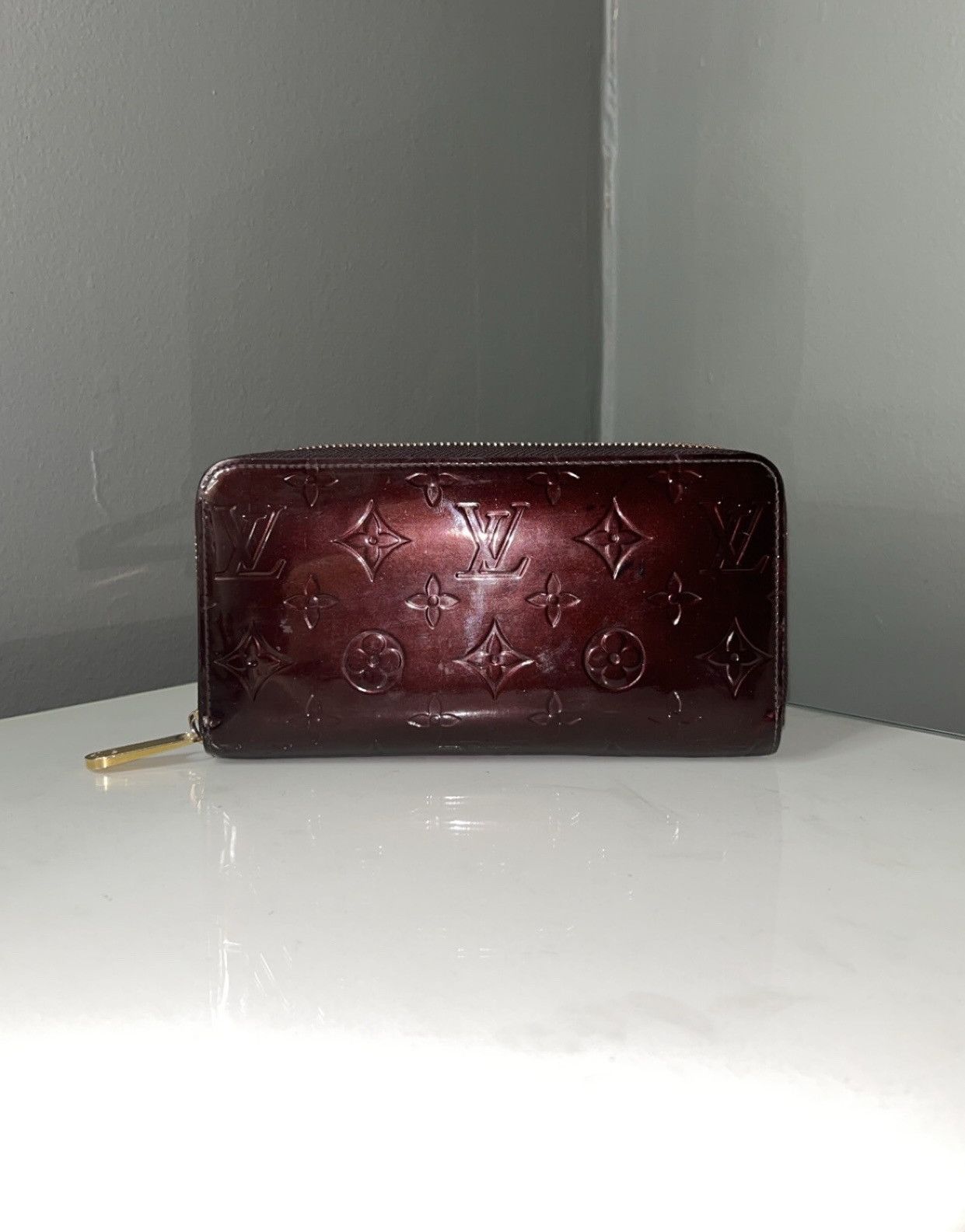 Louis Vuitton Louis Vuitton Monogram Amarante Vernis Zippy Wallet CA4130 Size ONE SIZE - 1 Thumbnail