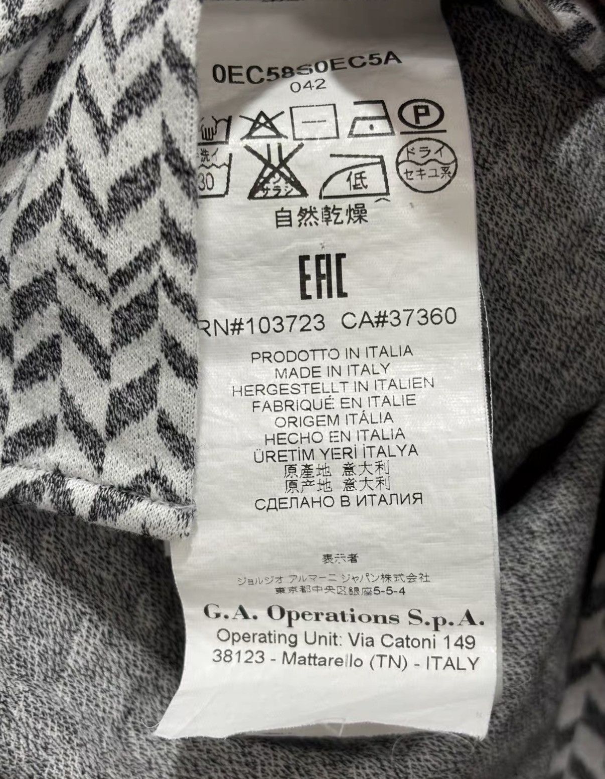 Giorgio Armani Giorgio Armani Mainline Custom Edition Long Sleeve Shirt J2 Size US XL / EU 56 / 4 - 5 Thumbnail