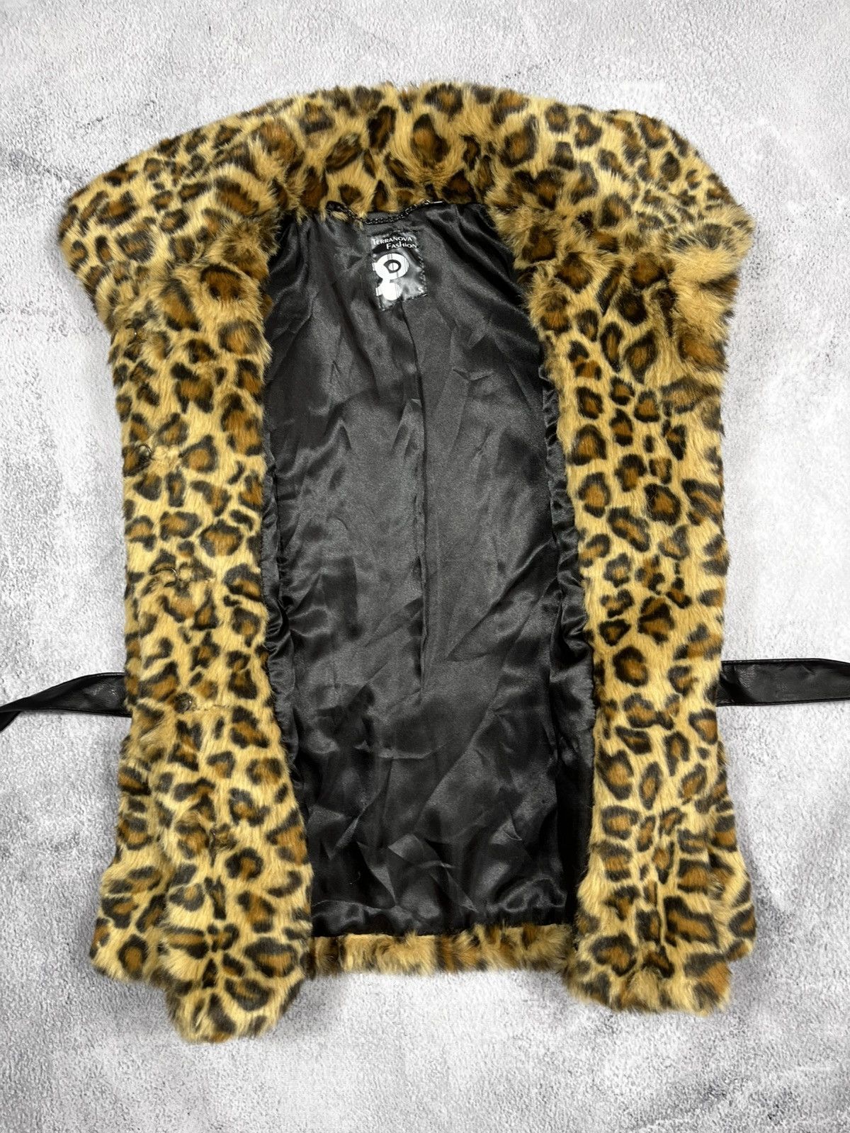 Vintage Vintage 90s leopard fur faux belt vest retro 00s style S Size S / US 4 / IT 40 - 7 Thumbnail