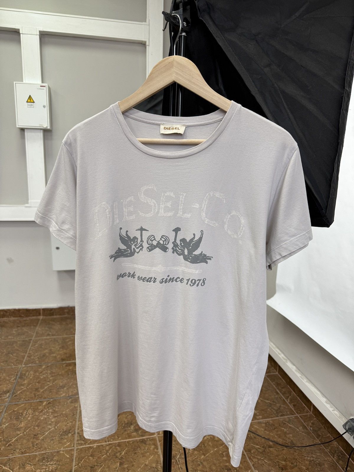 Diesel 🇺🇸 Vintage Y2K Diesel Work Wear since 1978 T-Shirt Rare Hype Size US XL / EU 56 / 4 - 1 Thumbnail