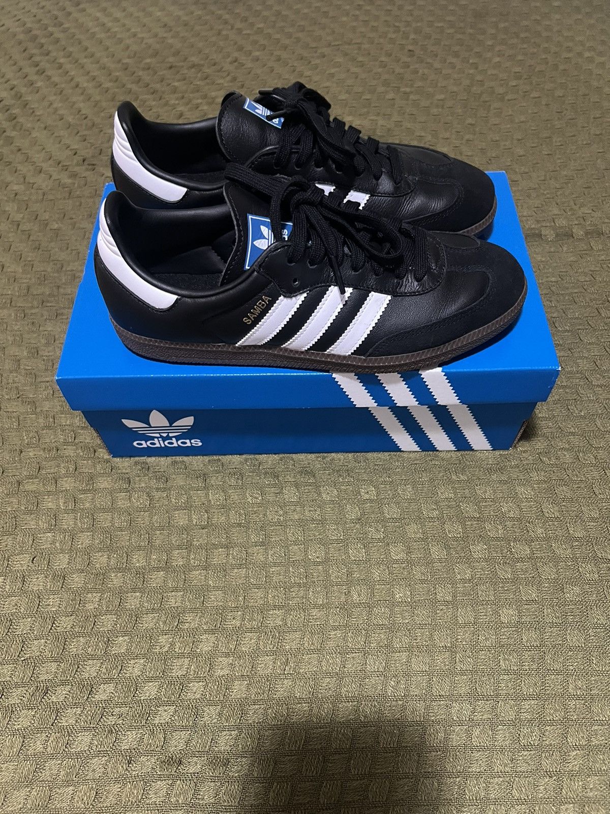 Adidas Adidas Samba Size US 7 / EU 40 - 2 Thumbnail