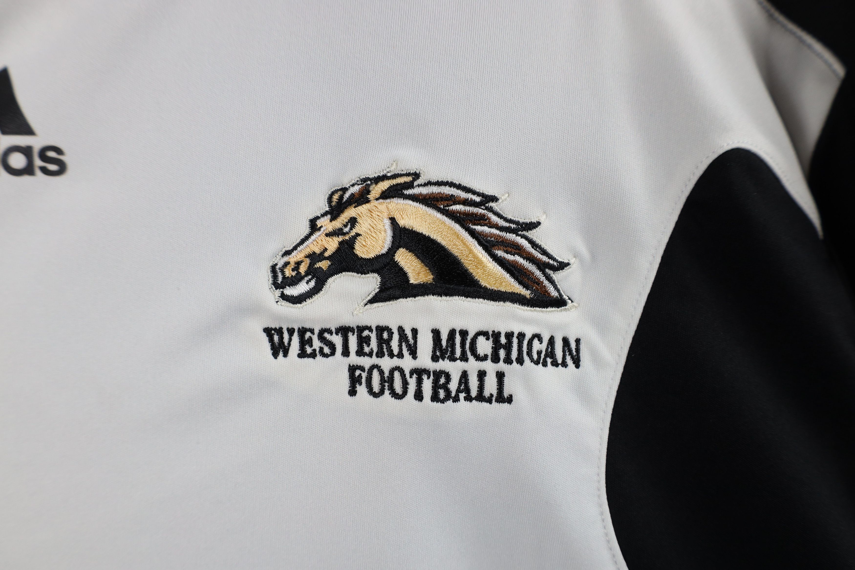 Adidas × Vintage Adidas Western Michigan University Football T-Shirt White Size US XL / EU 56 / 4 - 4 Thumbnail