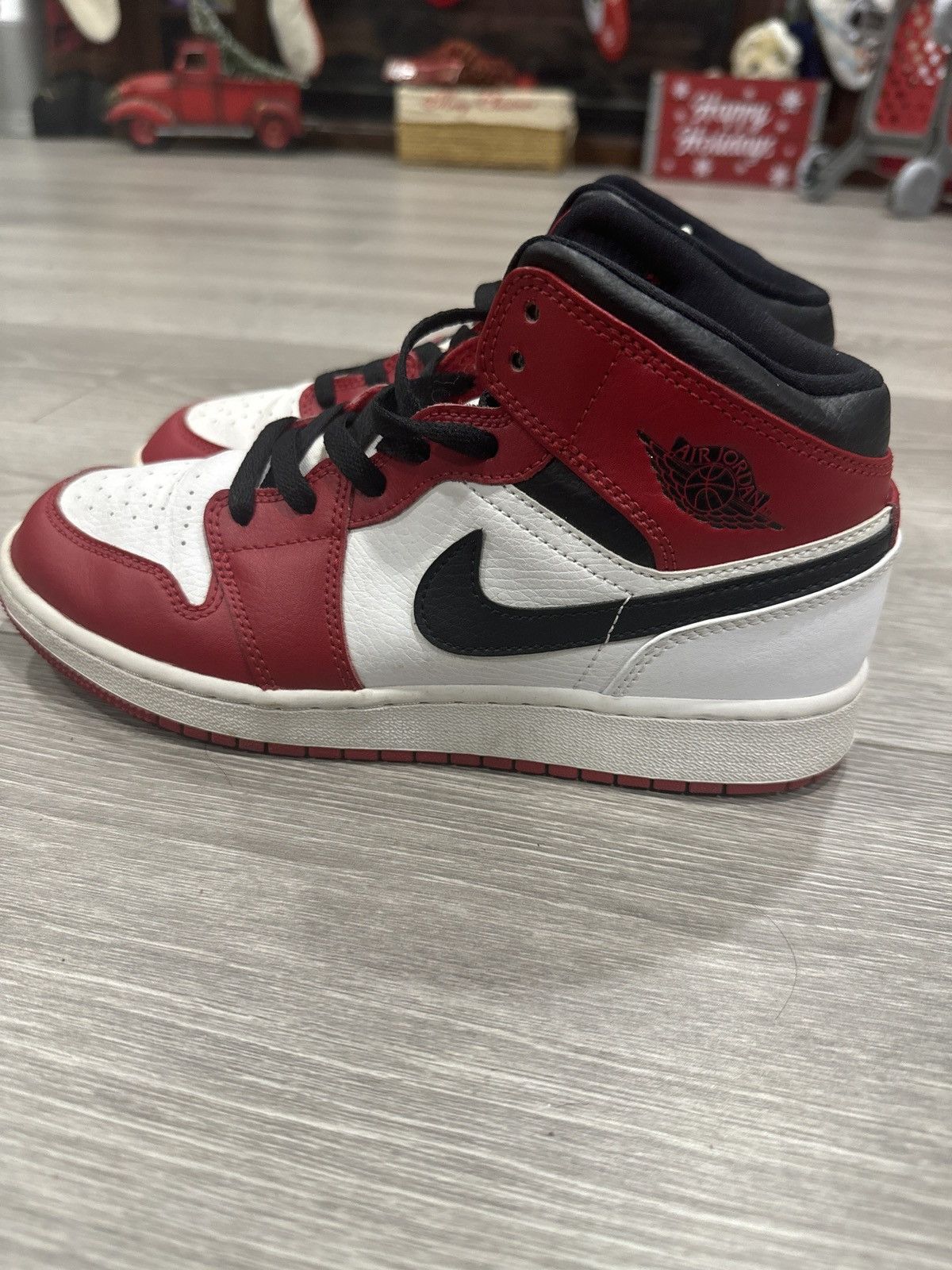 Jordan Brand Jordan 1 Mid Chicago White Toe Size US 6 / IT 36 - 5 Thumbnail