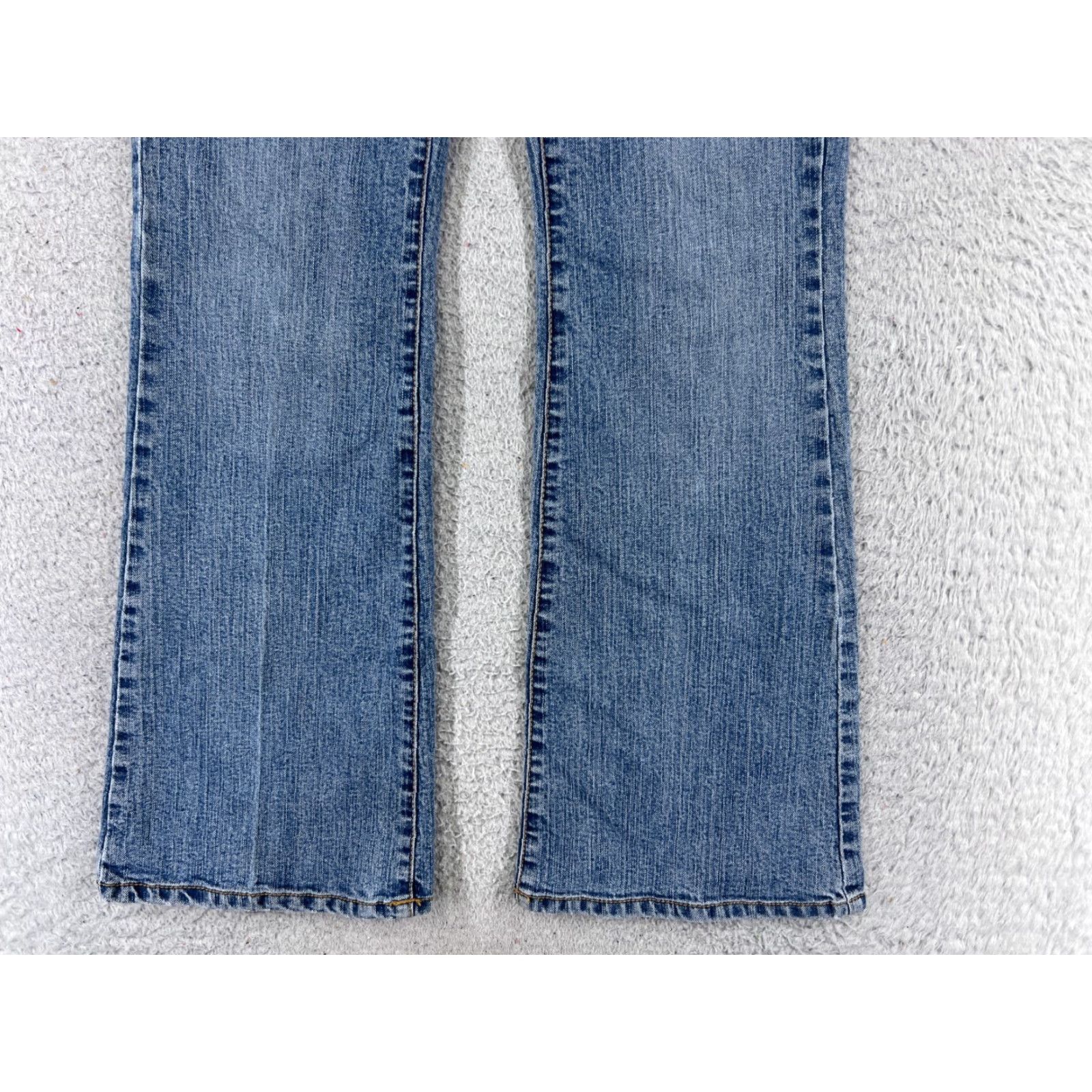 Vintage Jeanstar Women's Flared Jeans 8 Blue Denim Cotton Blend Mid Rise 28x31 90s Retro Southwestern Style Size 30" / US 8 / IT 44 - 2 Thumbnail