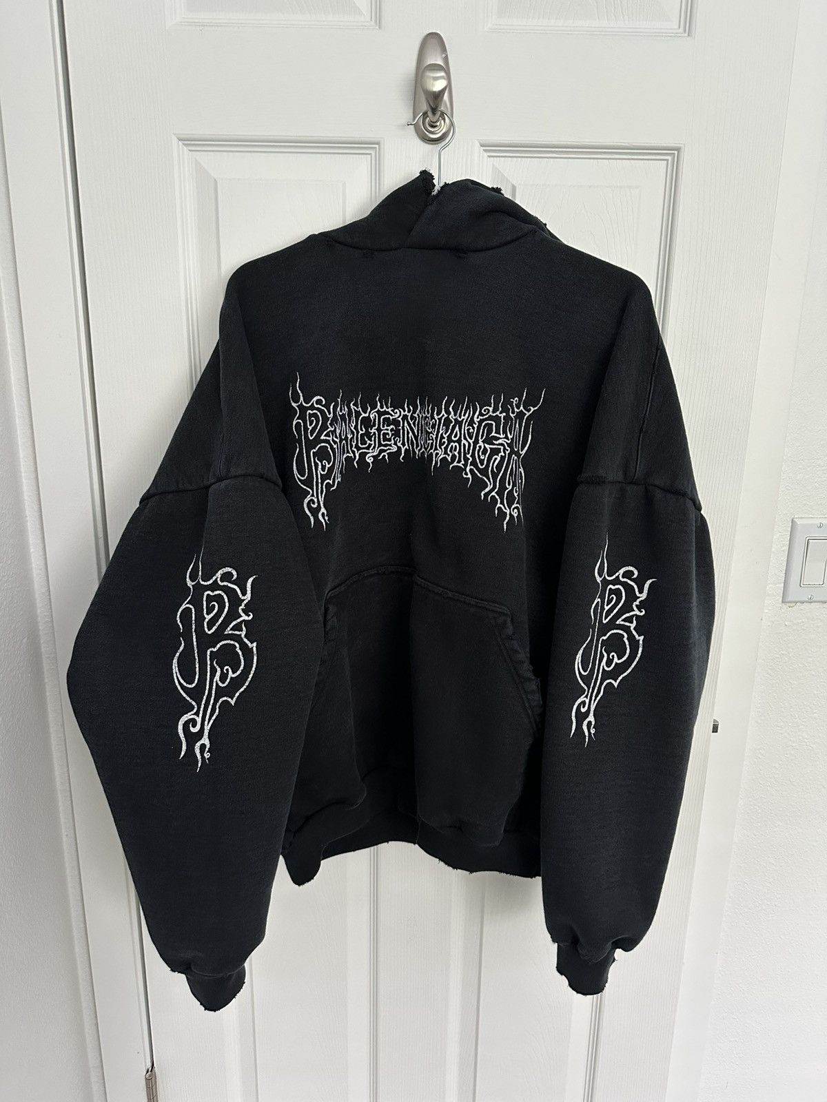 Balenciaga Balenciaga Darkwave Heavy Hoodie Size US L / EU 52-54 / 3 - 1 Thumbnail