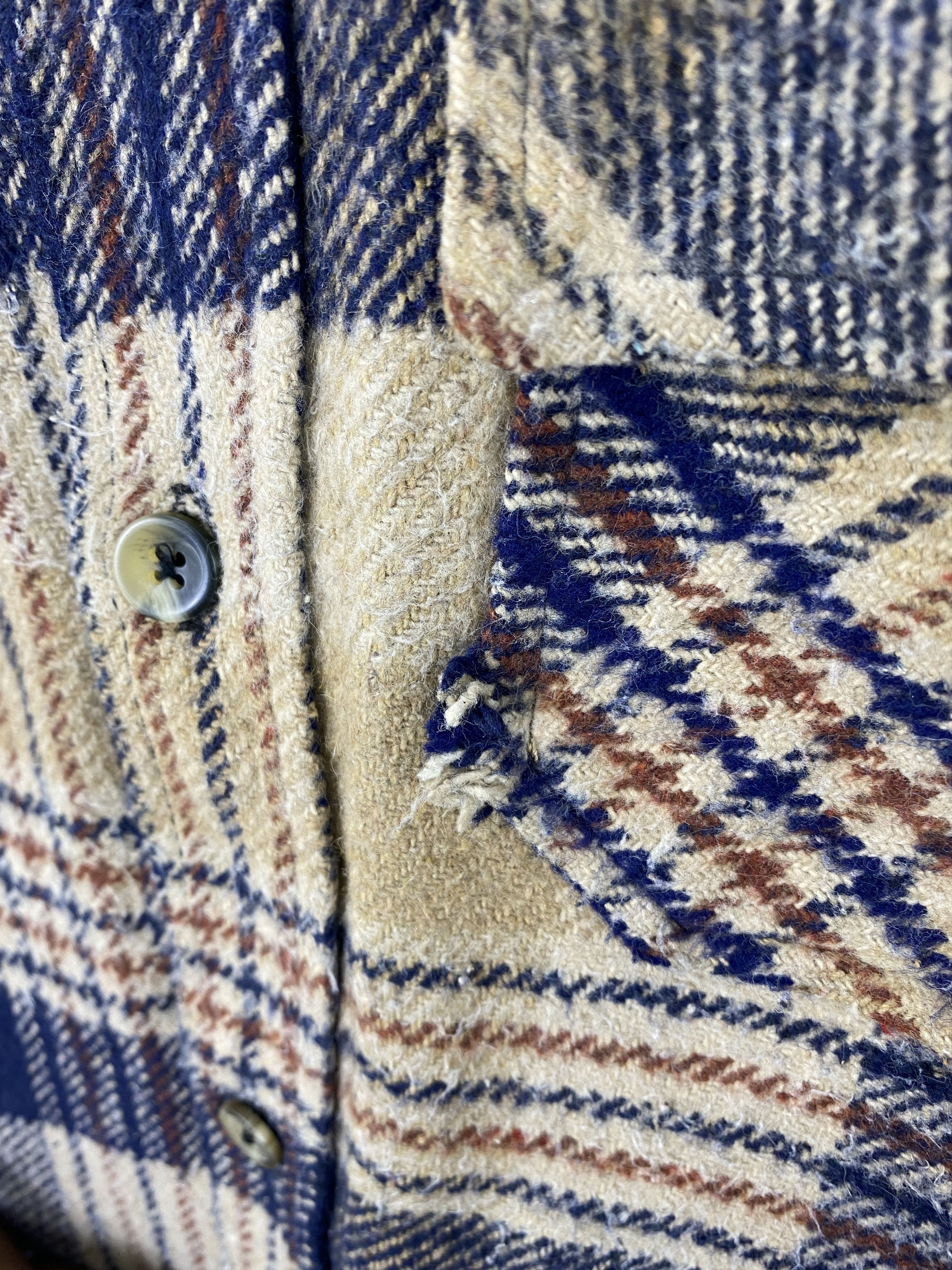 Portuguese Flannel × Vintage 60s Portuguese Flannel Plaid Sherpa Fleece Jacket Size US L / EU 52-54 / 3 - 12 Thumbnail