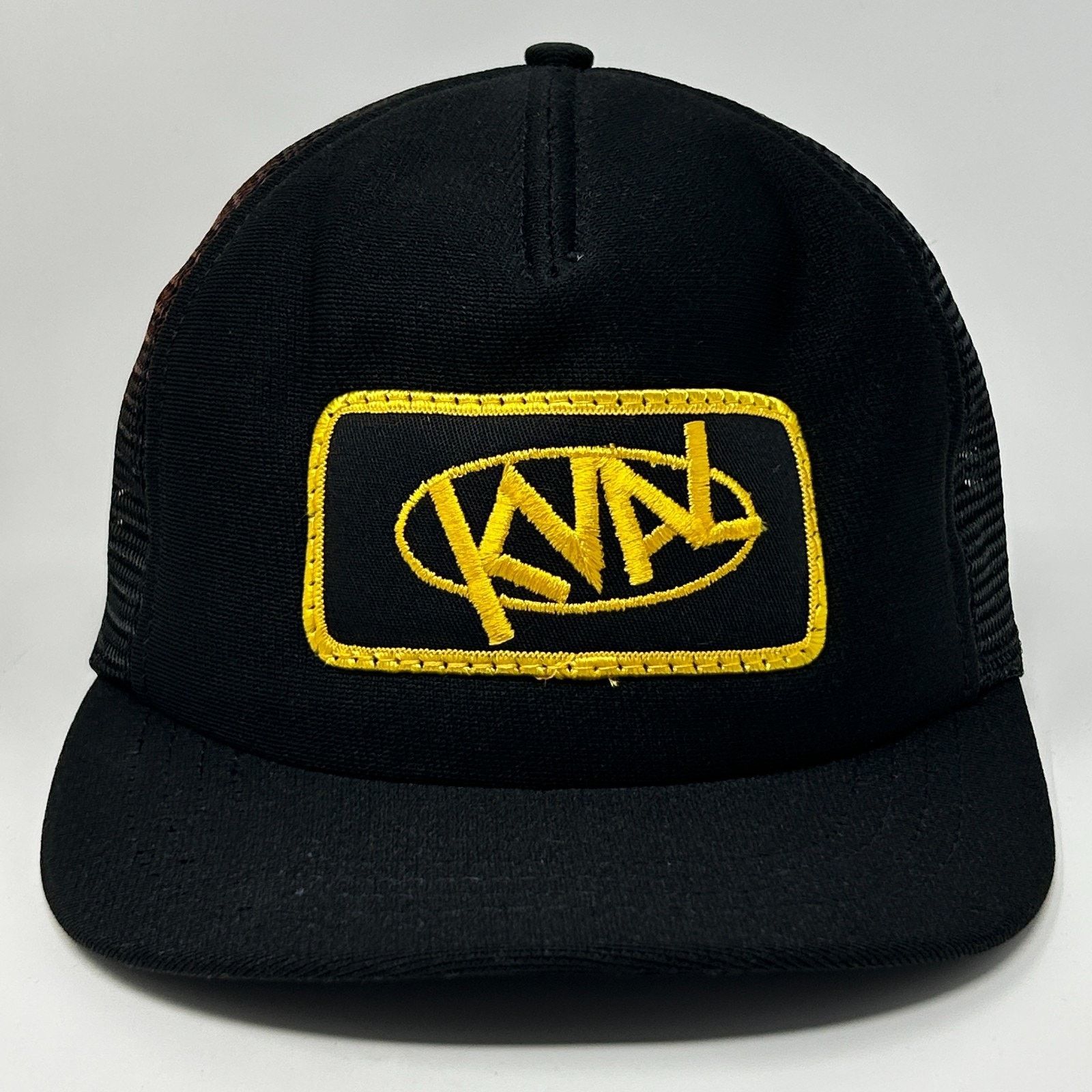 Vintage Vintage 80s KVAL Patch Trucker Hat Baseball Cap USA Black Size ONE SIZE - 1 Thumbnail