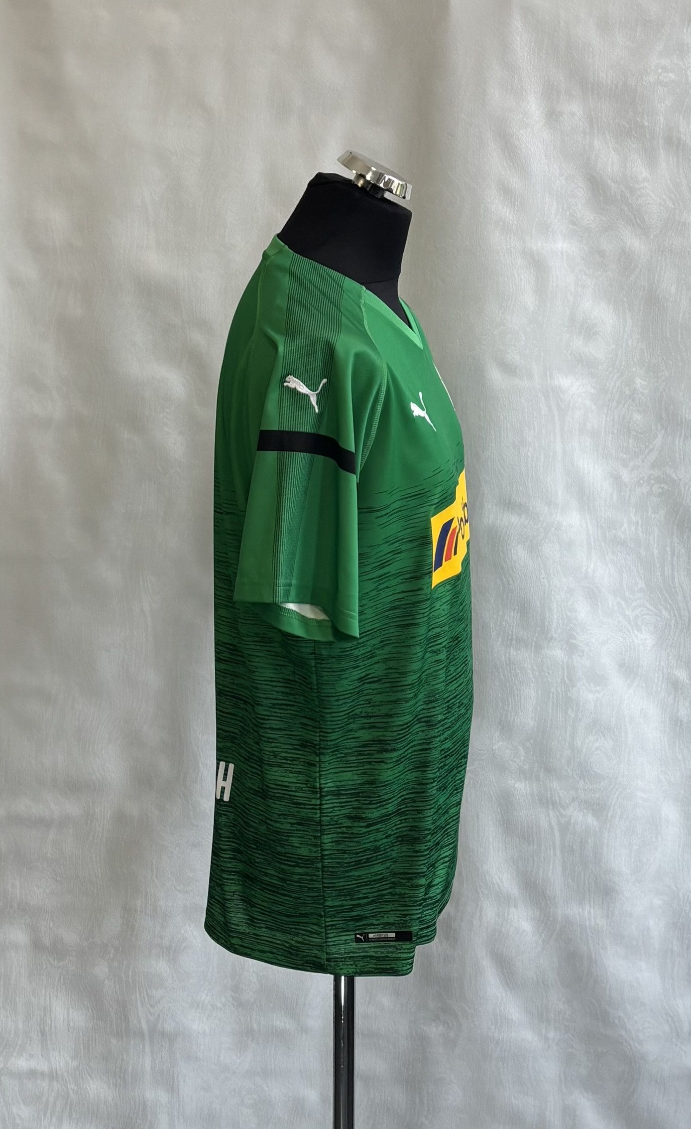 Puma Borussia Monchengladbach 2018/2019 Puma Football Jersey Size US L / EU 52-54 / 3 - 4 Thumbnail