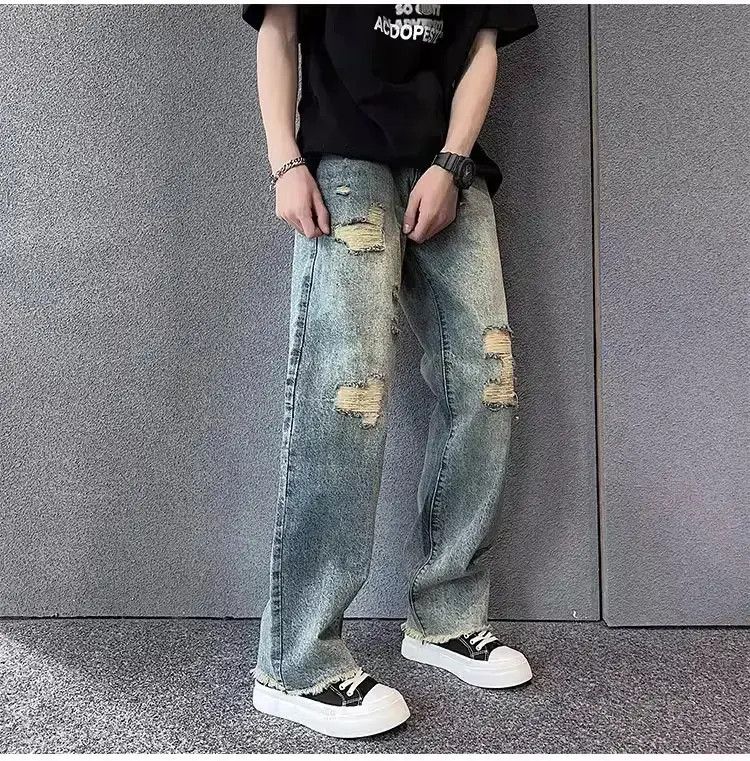 Retro washed straight leg distressed jeans