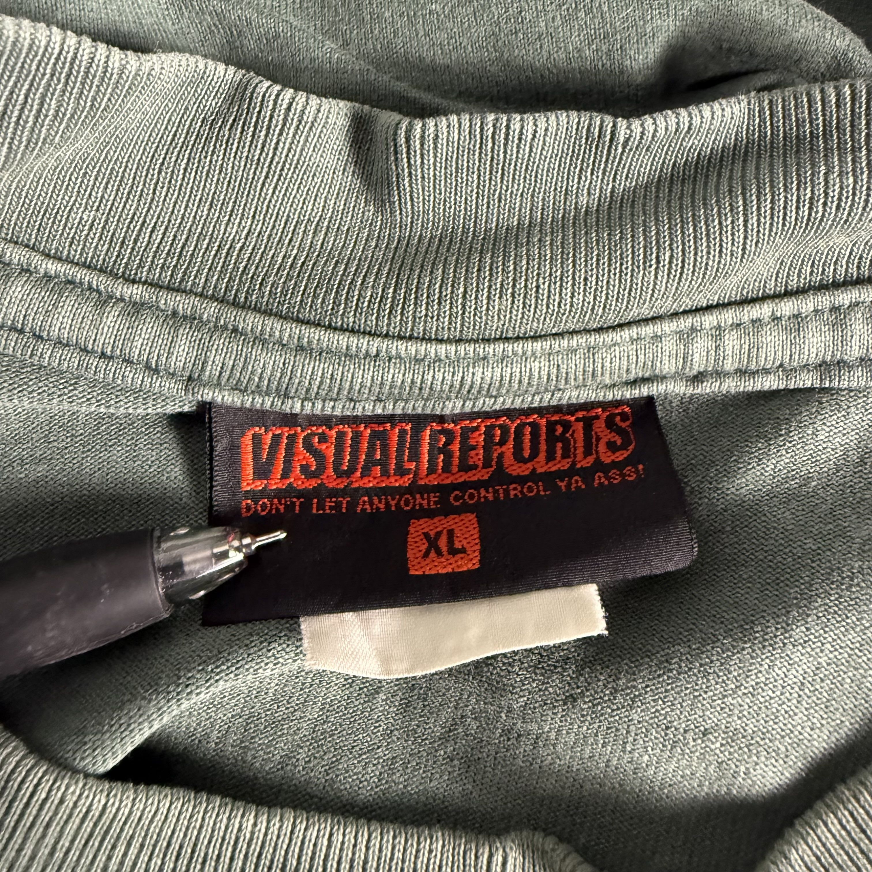 Japanese Brand 🔥RARE🔥Vintage Visual Reports Streetwear T-shirt Size US XL / EU 56 / 4 - 5 Thumbnail