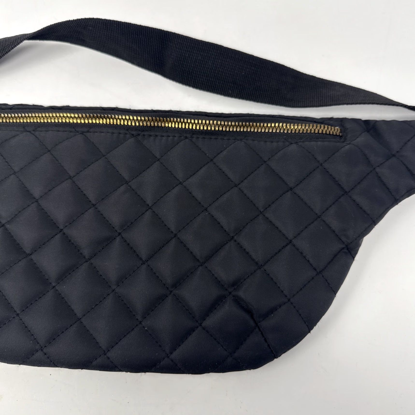 Vintage Maurices Fanny Pack Classic Nylon Quilted Large Red Interior Belt Bag Womens Size ONE SIZE - 3 Thumbnail