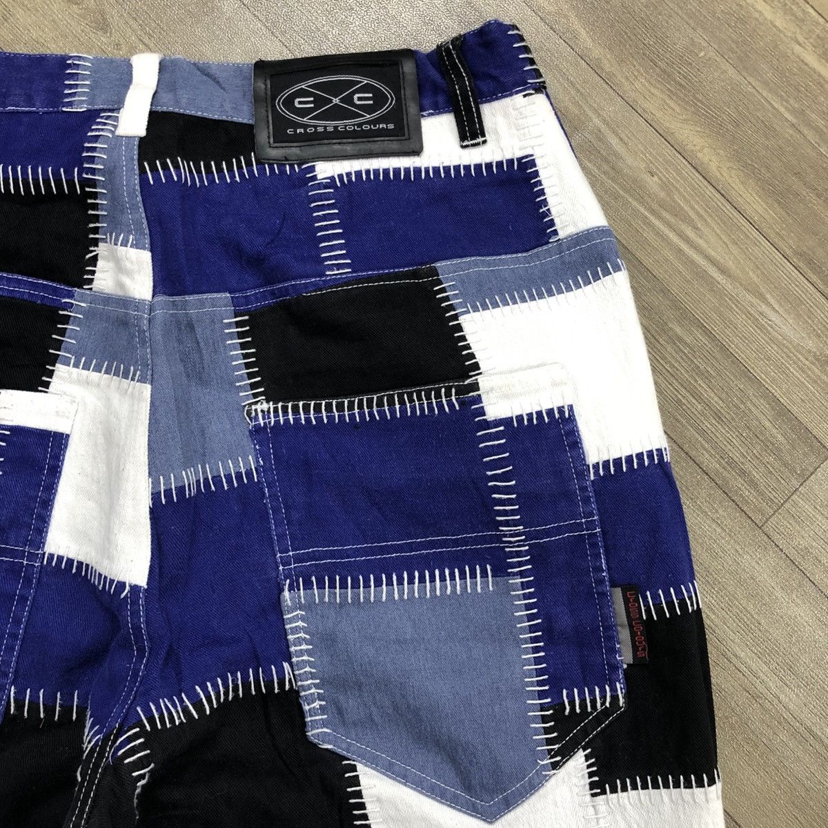 Cross Colours RARE💥 Cross Colours Patchworks JNCO Style Baggy Pants Size US 34 / EU 50 - 14 Thumbnail
