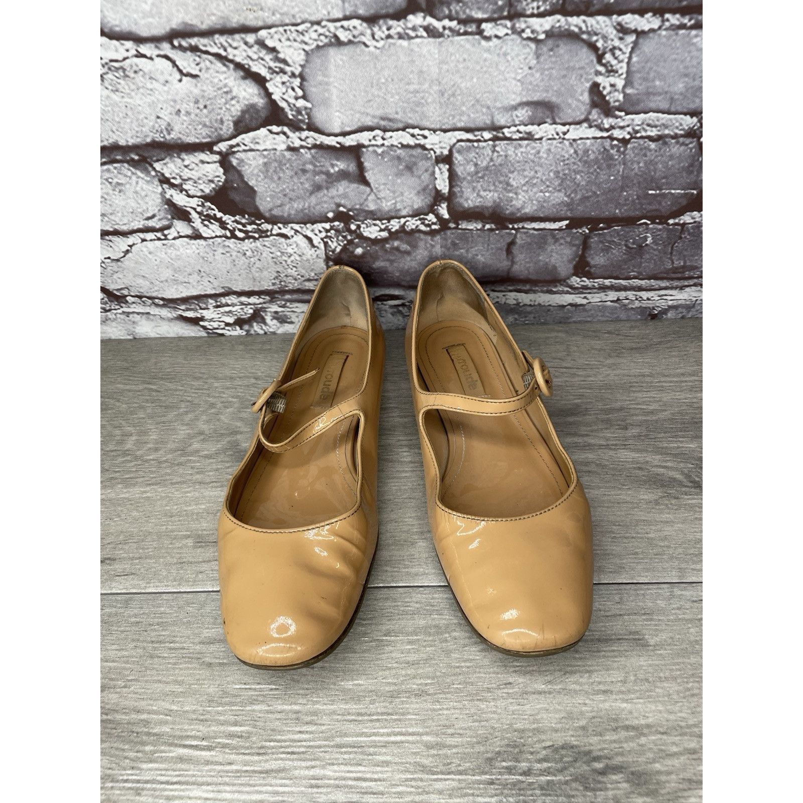 Other LARROUDE Vibram Nude Patent Leather Mary Jane Flats Shoes Wo Size US 5 / IT 35 - 14 Thumbnail