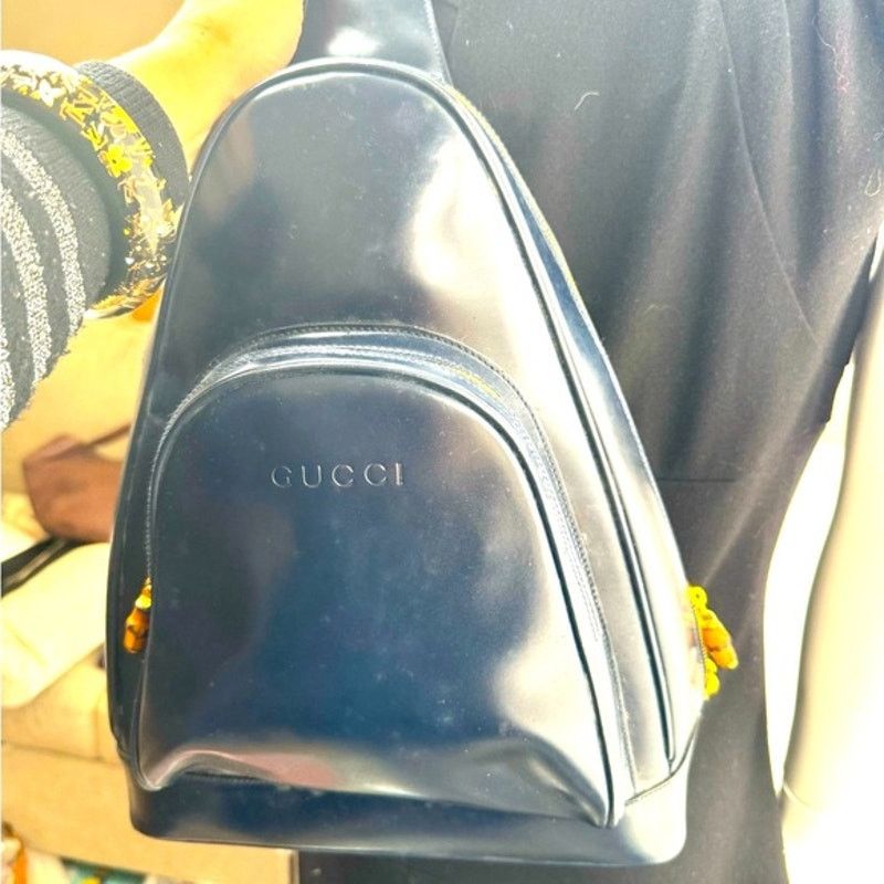 Gucci ucci RARE deep blue sling back w/Tom Ford lines Size ONE SIZE - 1 Thumbnail