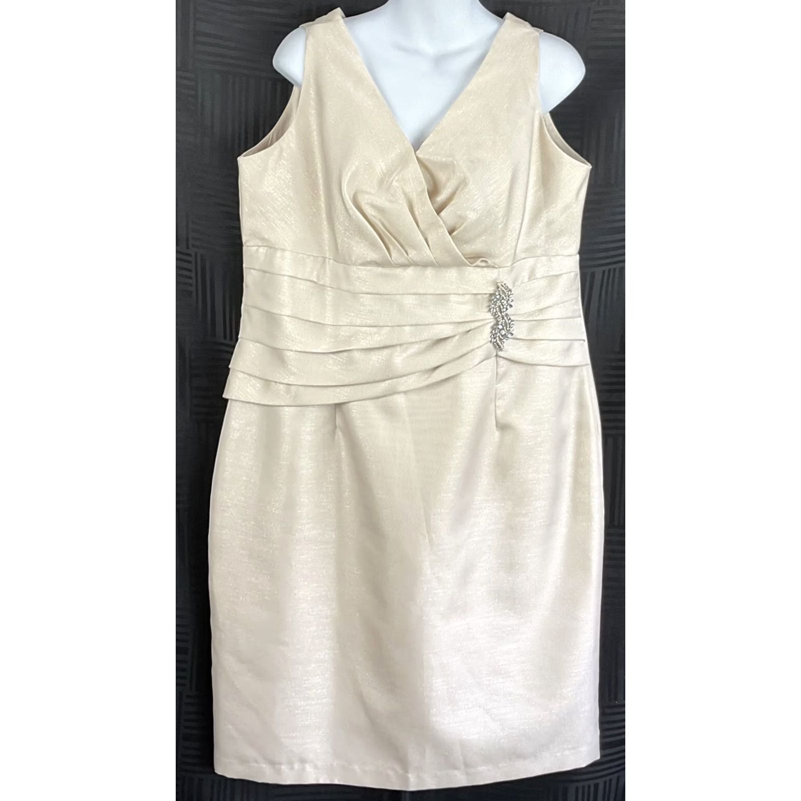 Vintage Cachet Sleeveless Sheath Dress 18 Beige Glitter Pleated V-neck Rhinestones Formal Party/Cocktail Wedding Women XS-XL? 18? Size XXL / US 16-18 / IT 52-54 - 6 Thumbnail