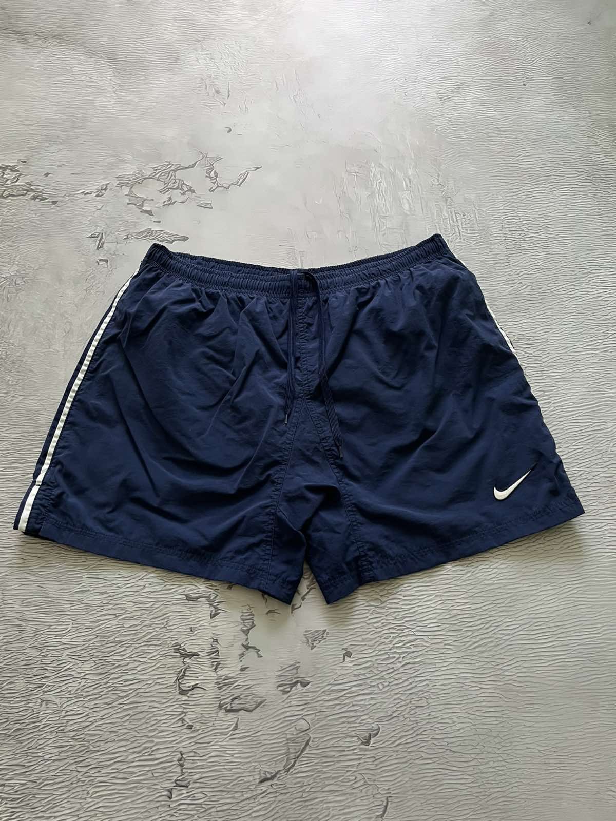 Nike Y2K Nike Streetwear Nylon Vintage Shorts Blue Size US 34 / EU 50 - 1 Thumbnail
