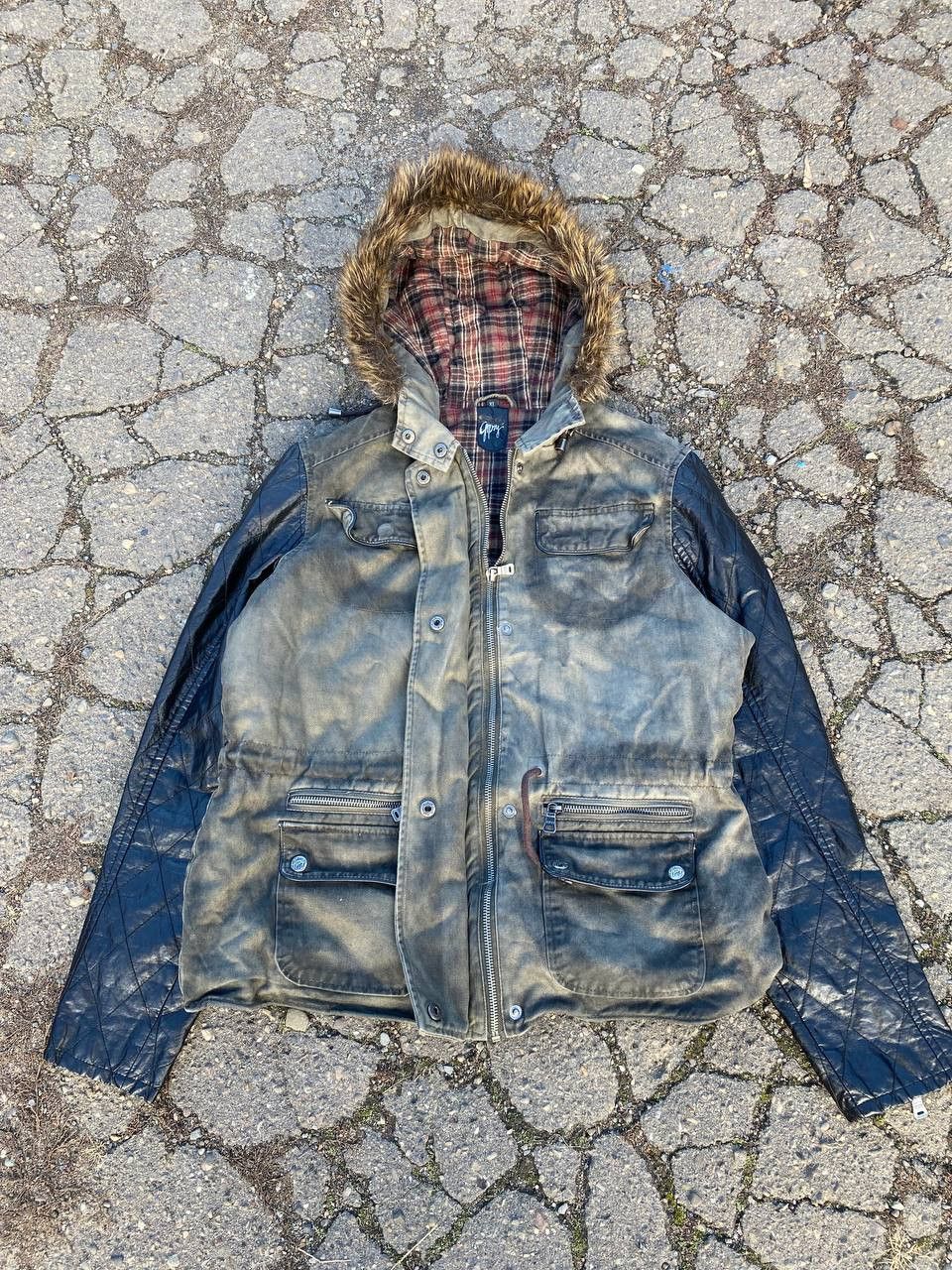 Japanese Brand Y2K Fur Fuzzy If Six Was Nine Style Faded Jacket Size US S / EU 44-46 / 1 - 1 Thumbnail