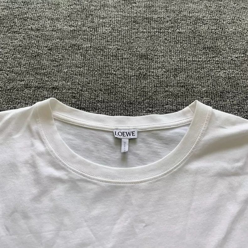 Loewe loewe White short sleeves 2505-Nextarrow Size US M / EU 48-50 / 2 - 8 Thumbnail