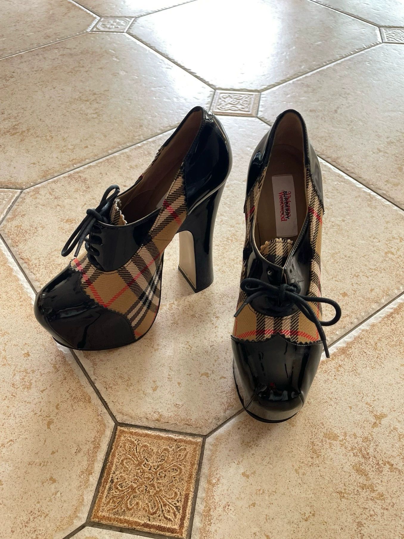 Burberry VW x Burberry Saturn Platform 15cm 39(38)5.5cm Size US 7.5 / IT 37.5 - 2 Thumbnail