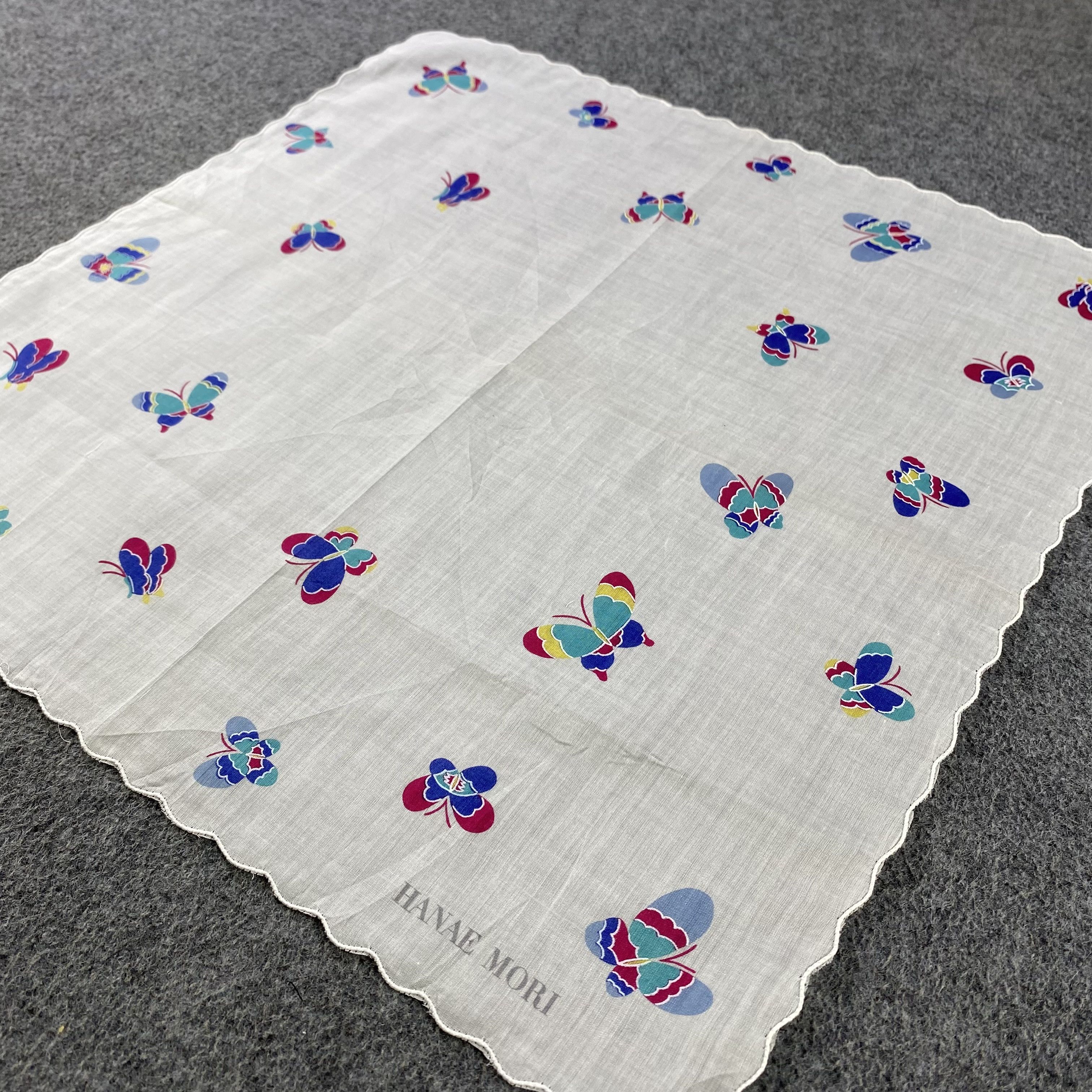 Hanae Mori Hanae Mori Handkerchief/Neckerchief/Bandana HC661 Size ONE SIZE - 2 Thumbnail